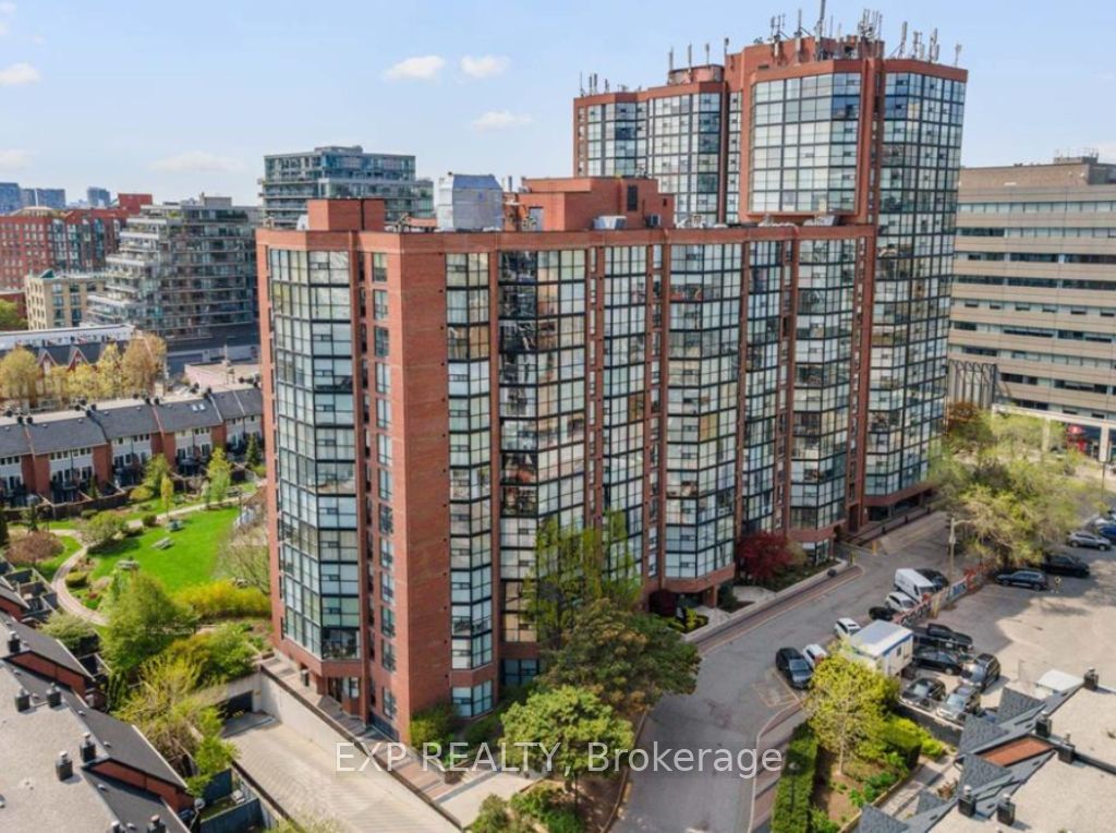 705 King St W, unit 1510 for sale