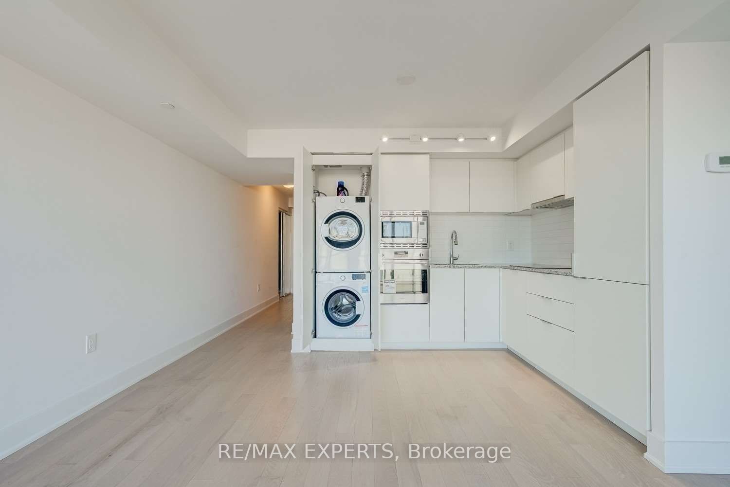 955 Bay St, unit 1511 for rent - image #7