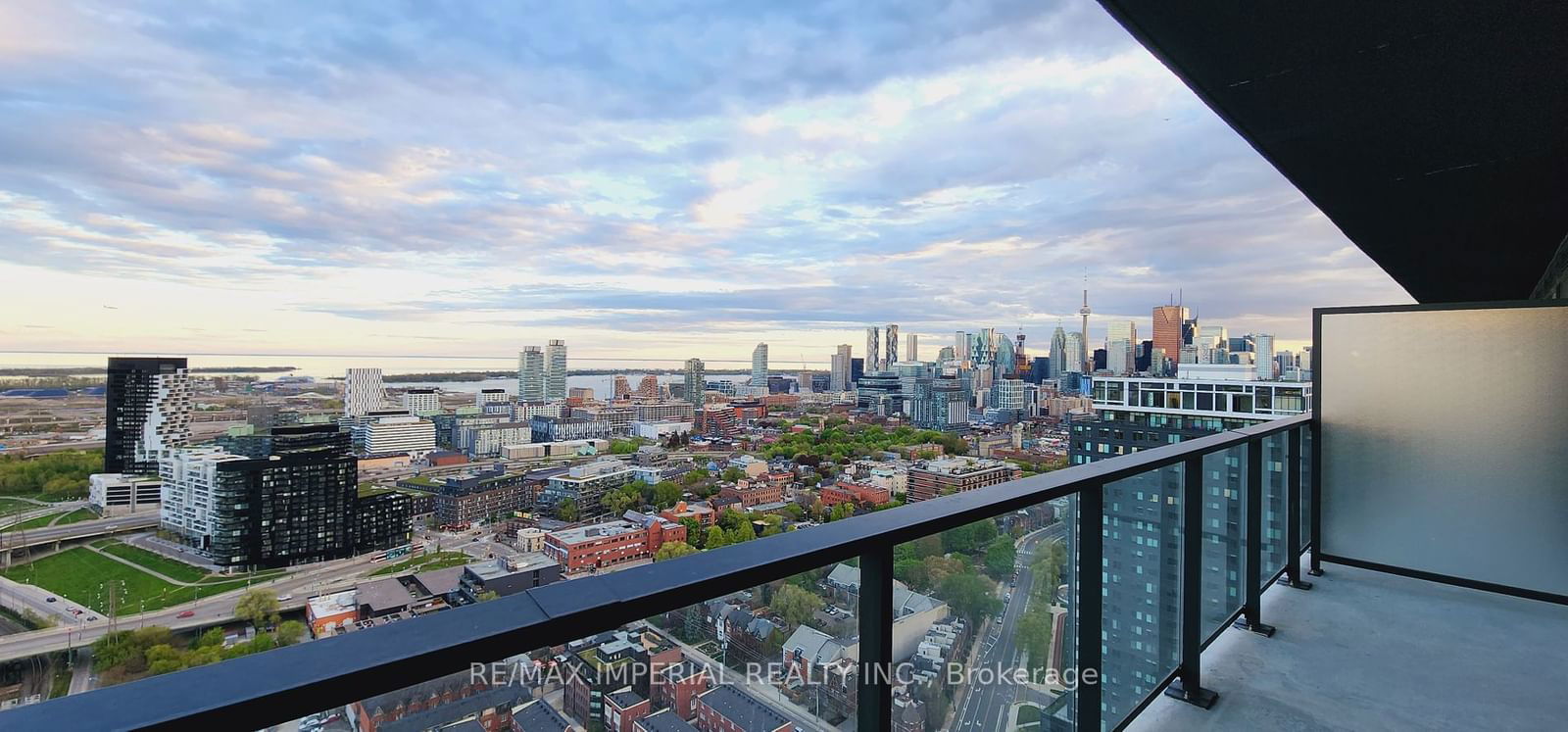 5 DEFRIES St, unit 3303 for rent