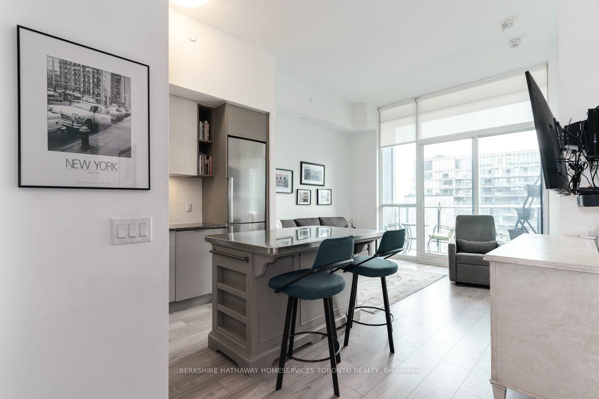 120 Parliament St, unit 1014 for rent - image #7