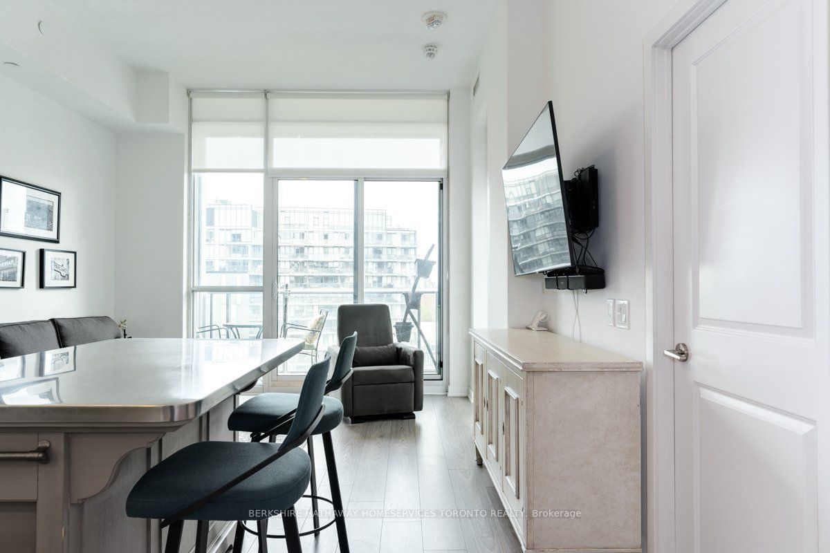 120 Parliament St, unit 1014 for rent - image #9