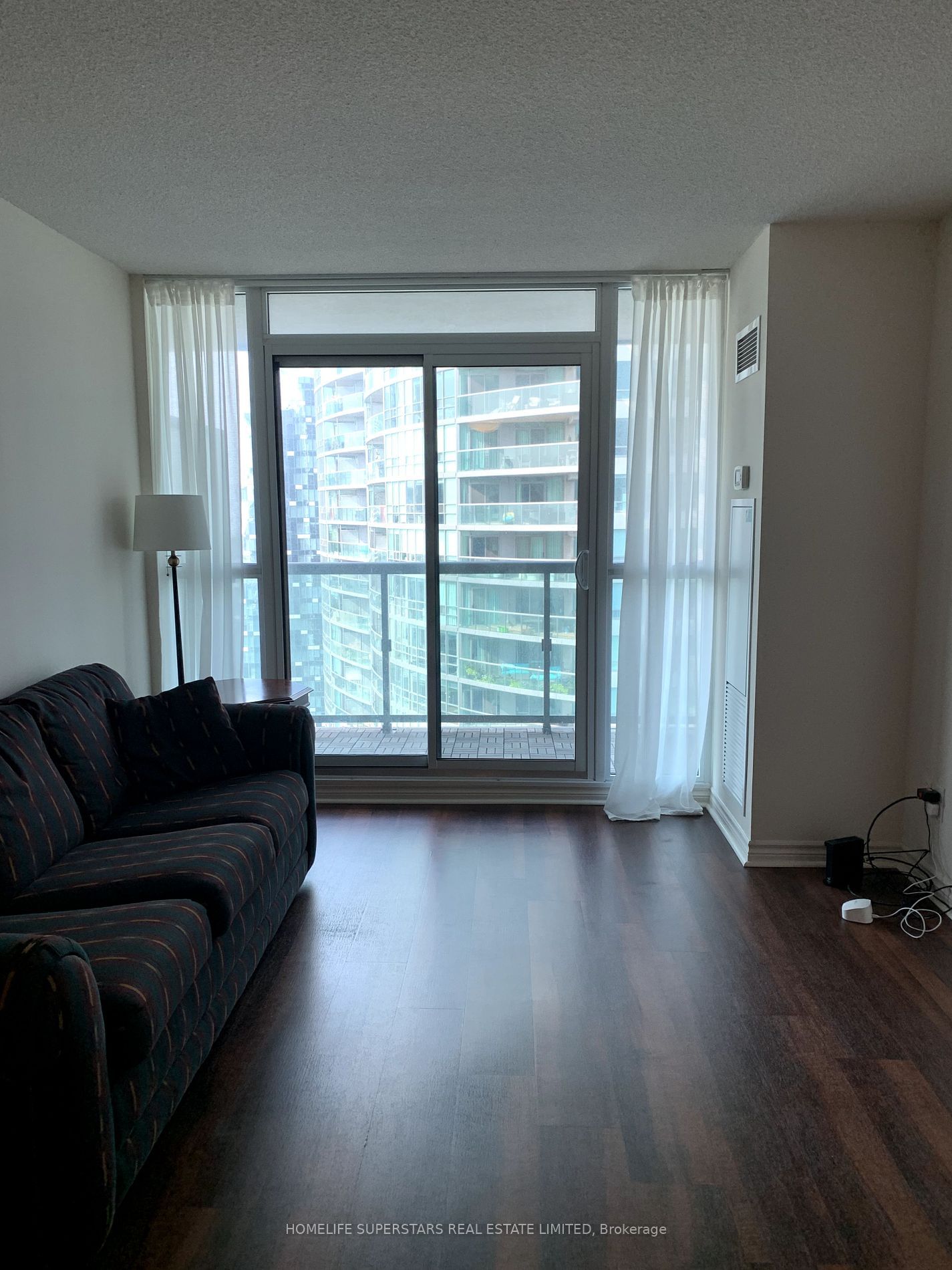 19 Grand Trunk Cres, unit 3005 for sale - image #23