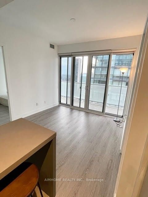 7 Grenville St, unit 2501 for rent