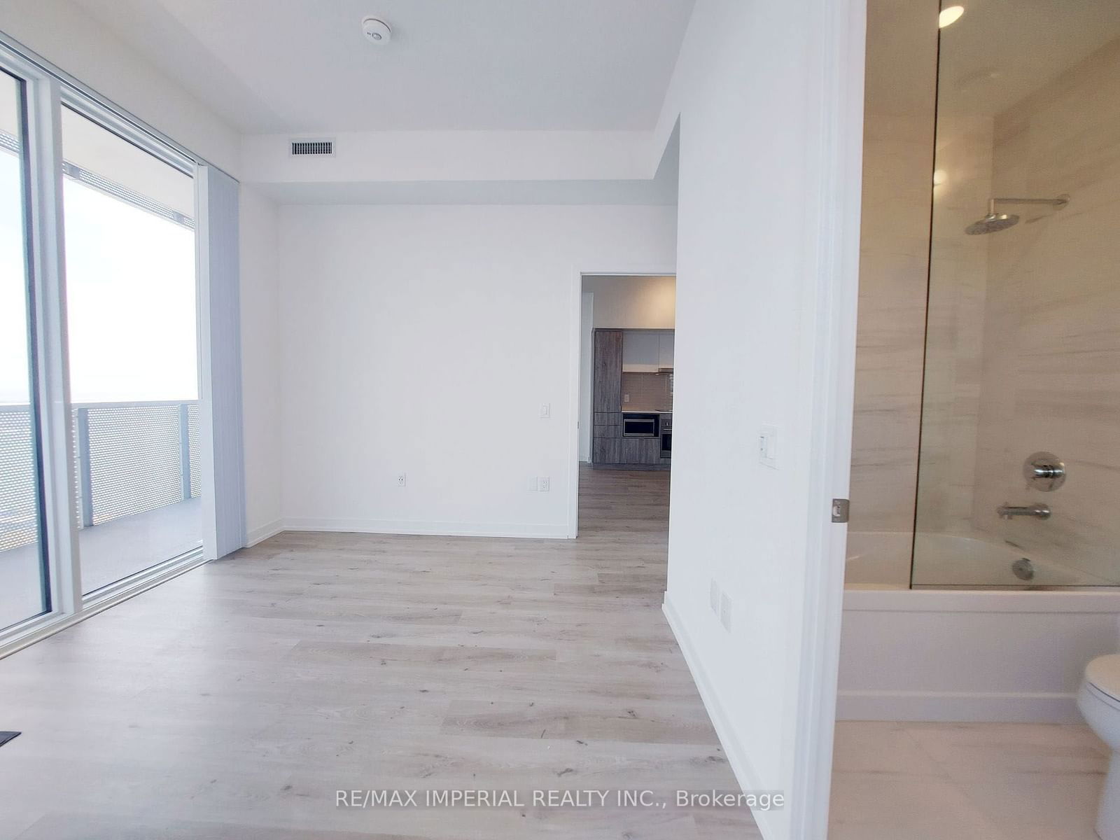 138 Downes St, unit 3303 for rent - image #11