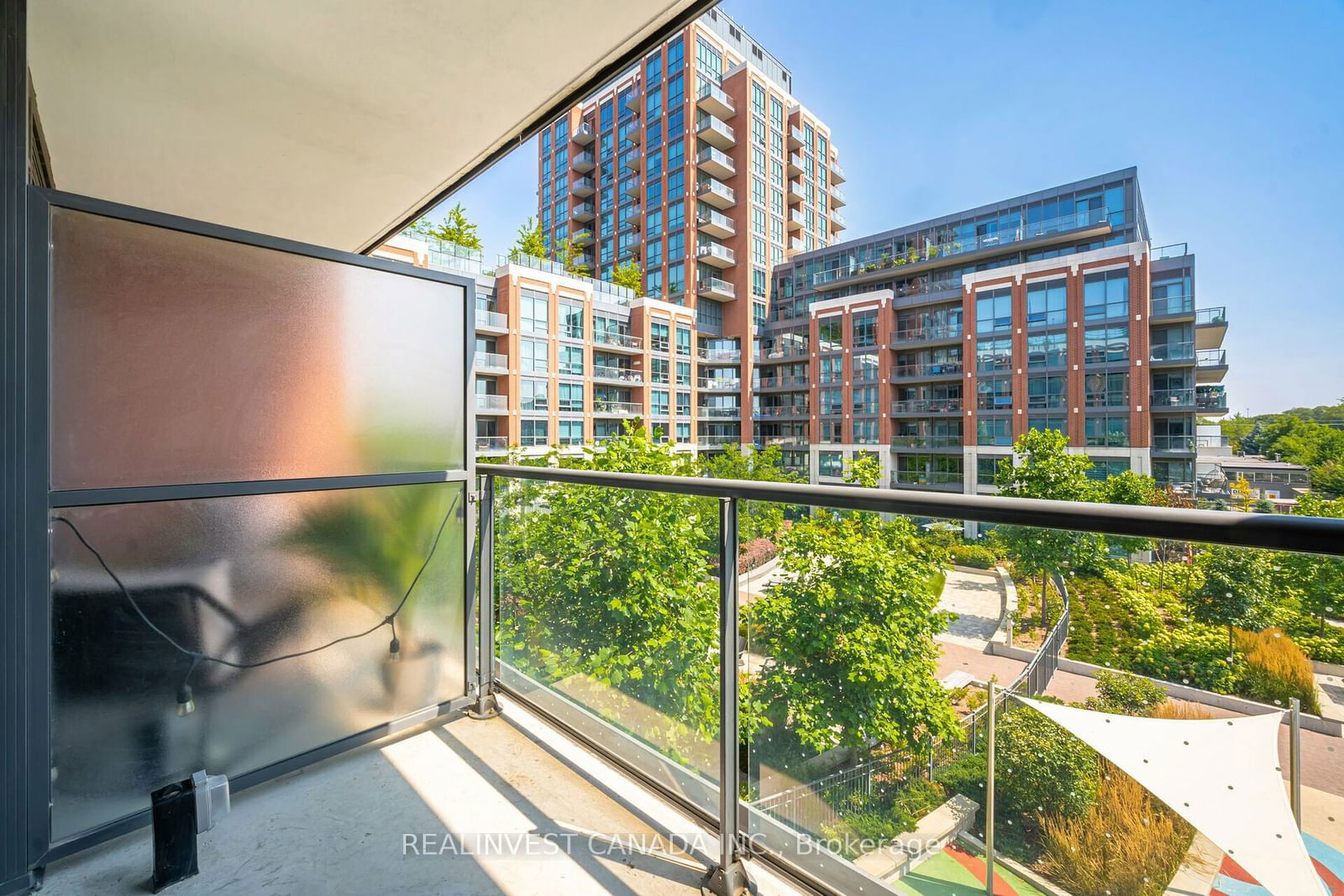 31 Tippett Rd, unit 366 for sale - image #23