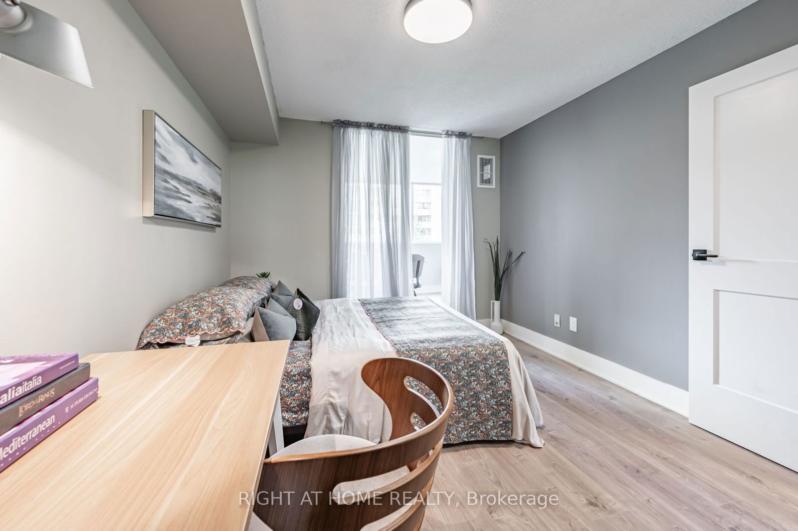 60 Homewood Ave, unit 203 for sale - image #23