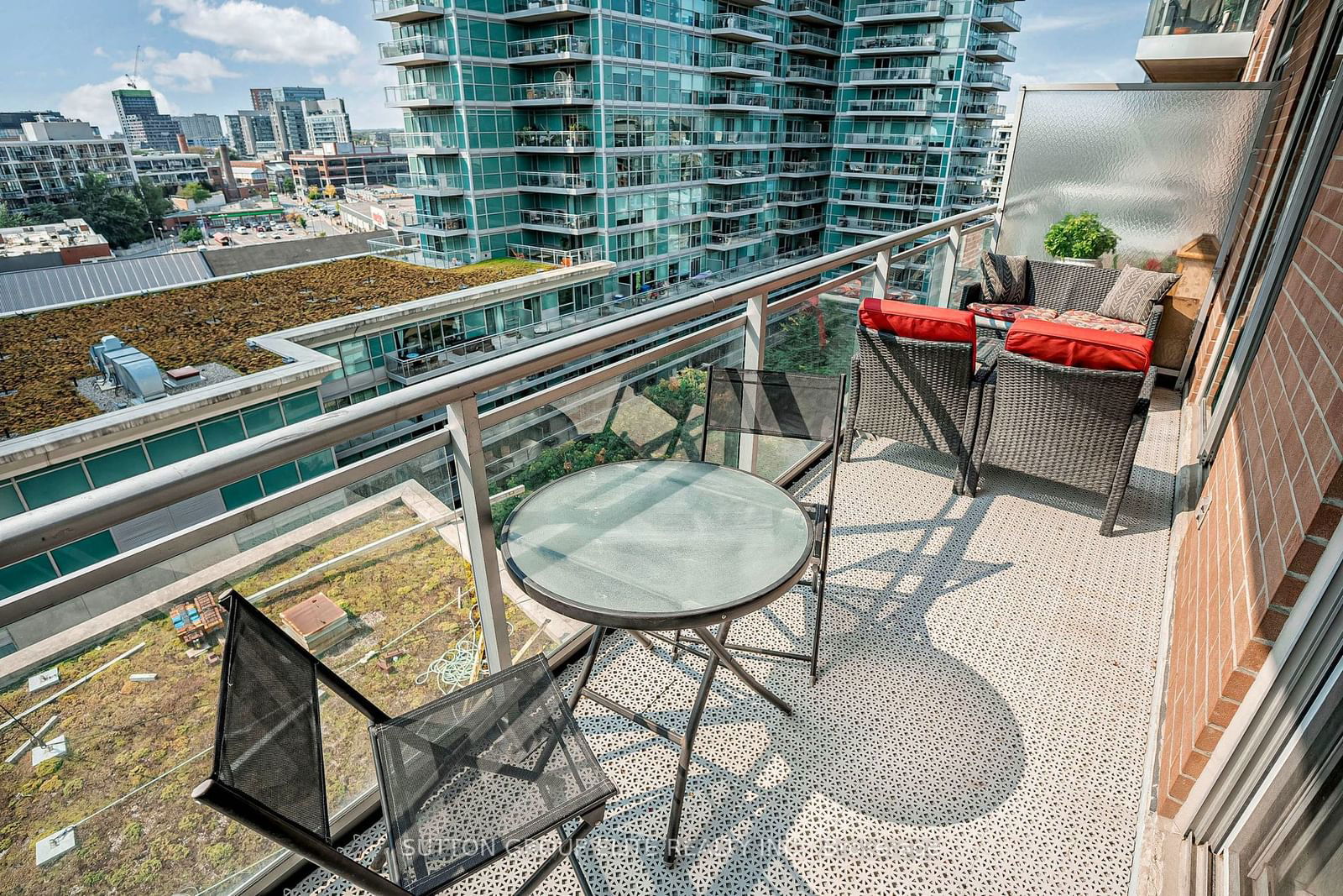 50 Lynn Williams St, unit 907 for sale - image #28