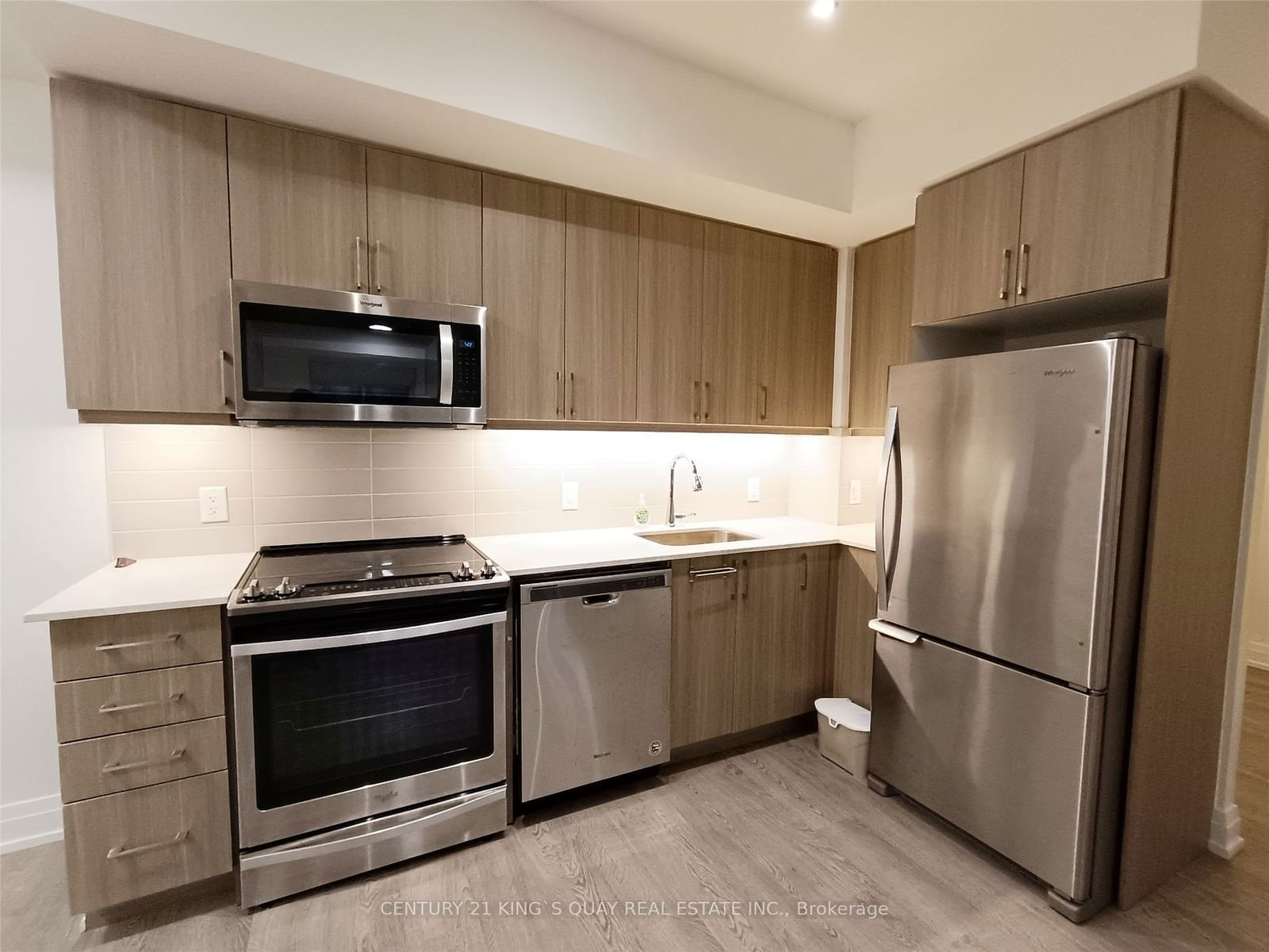 591 Sheppard Ave E, unit 529 for rent - image #6