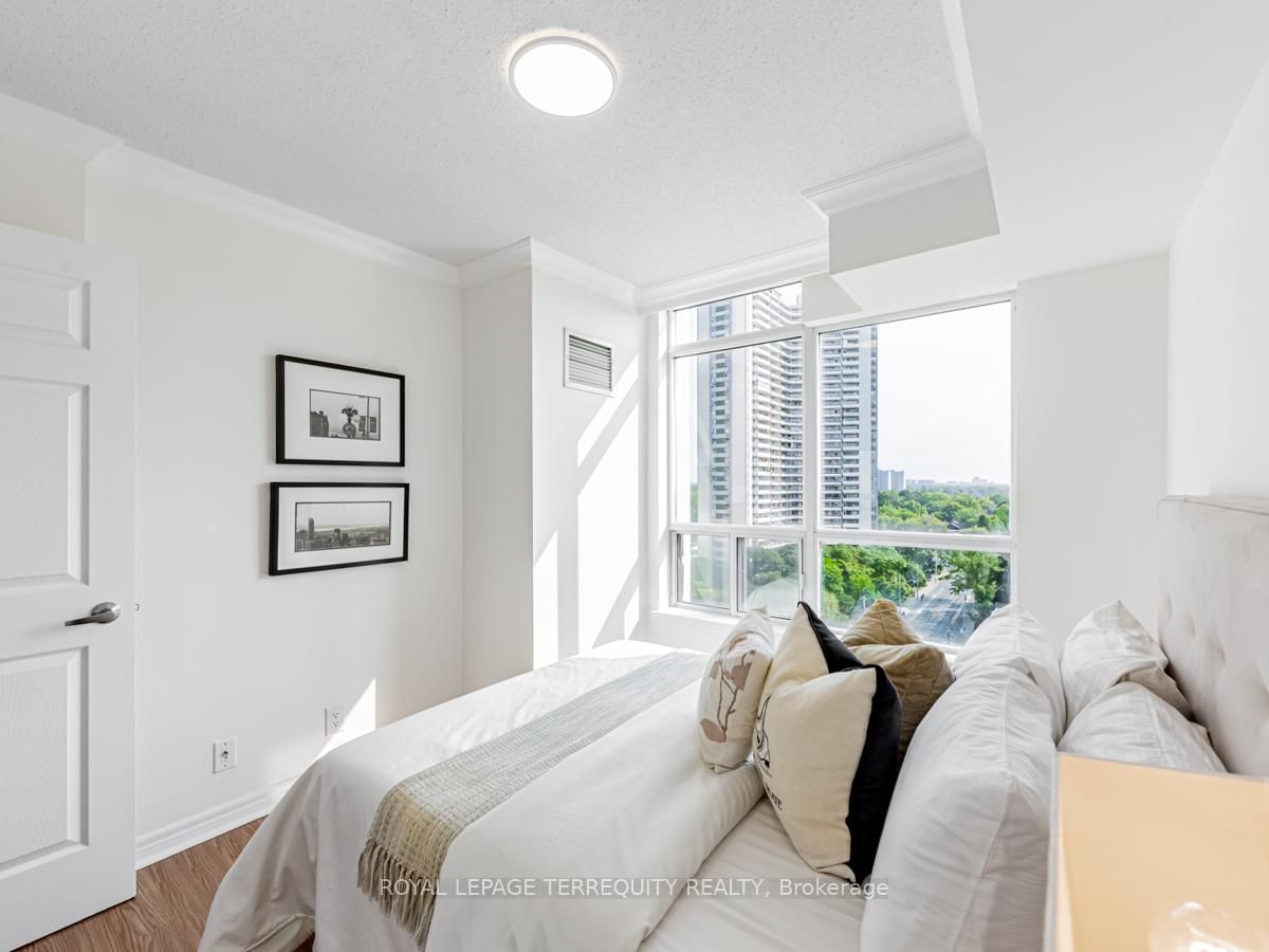 225 Wellesley St E, unit 1112 for sale - image #19