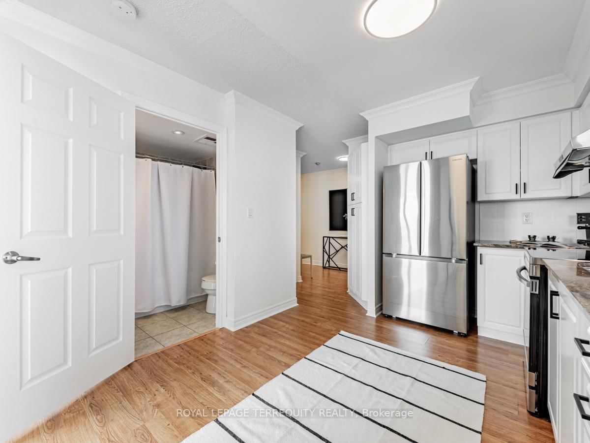 225 Wellesley St E, unit 1112 for sale - image #6