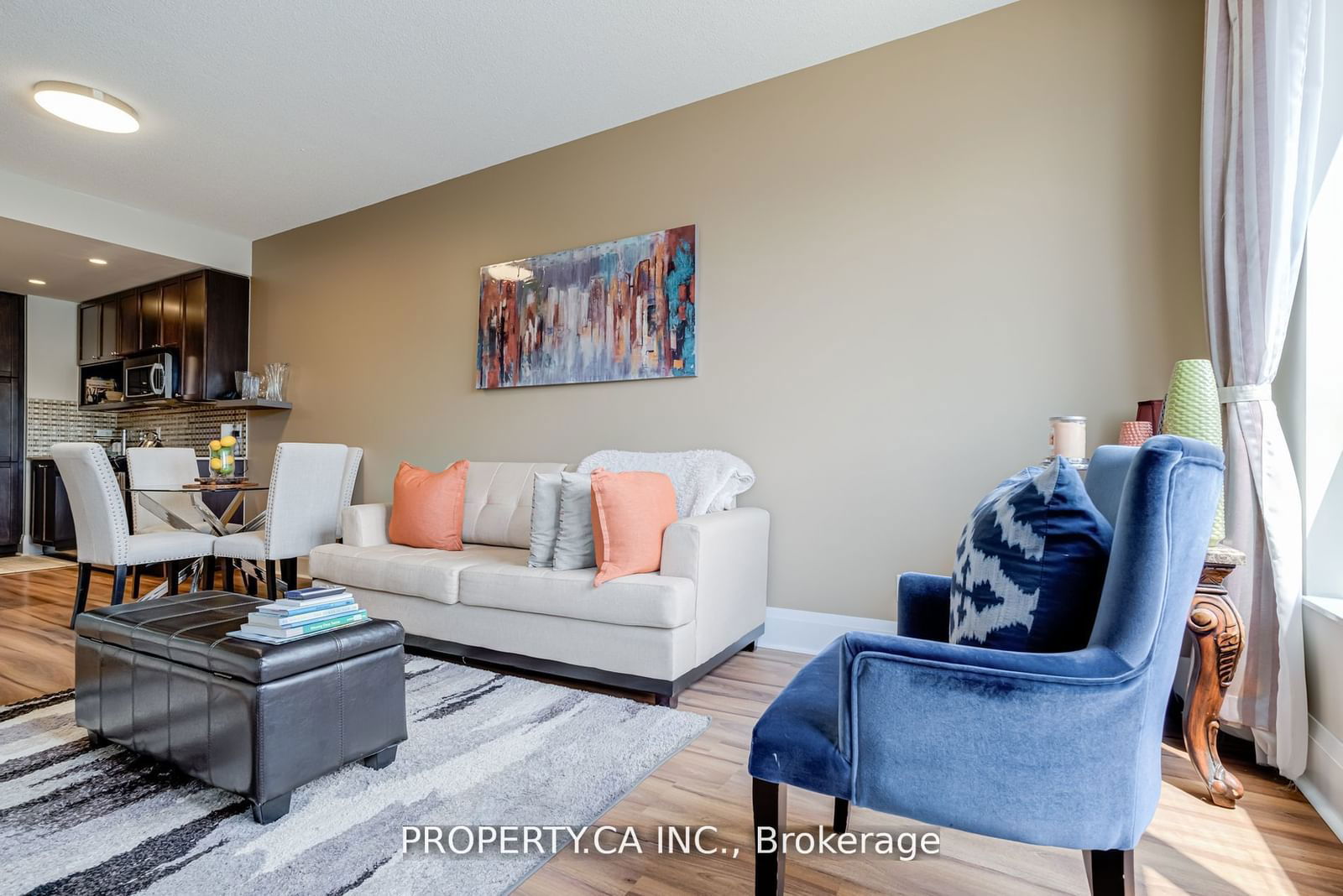 100 Harrison Gdns, unit 205 for rent - image #19