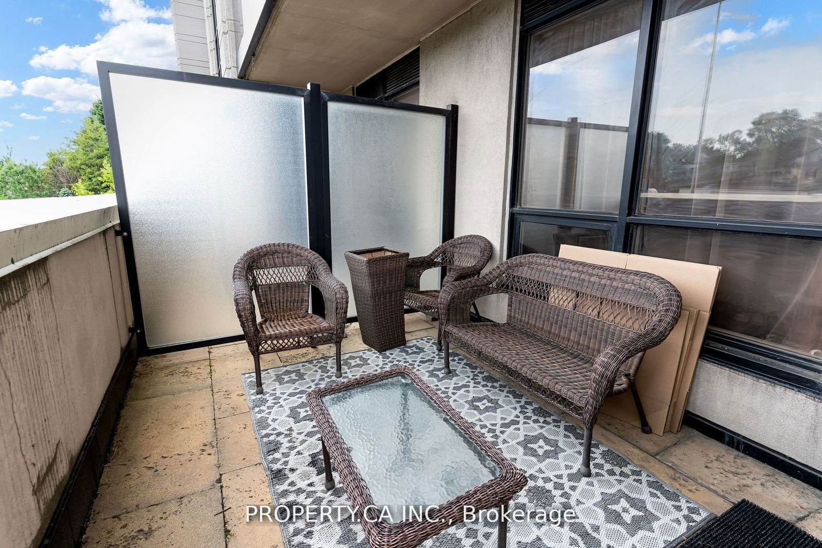 100 Harrison Gdns, unit 205 for rent - image #31