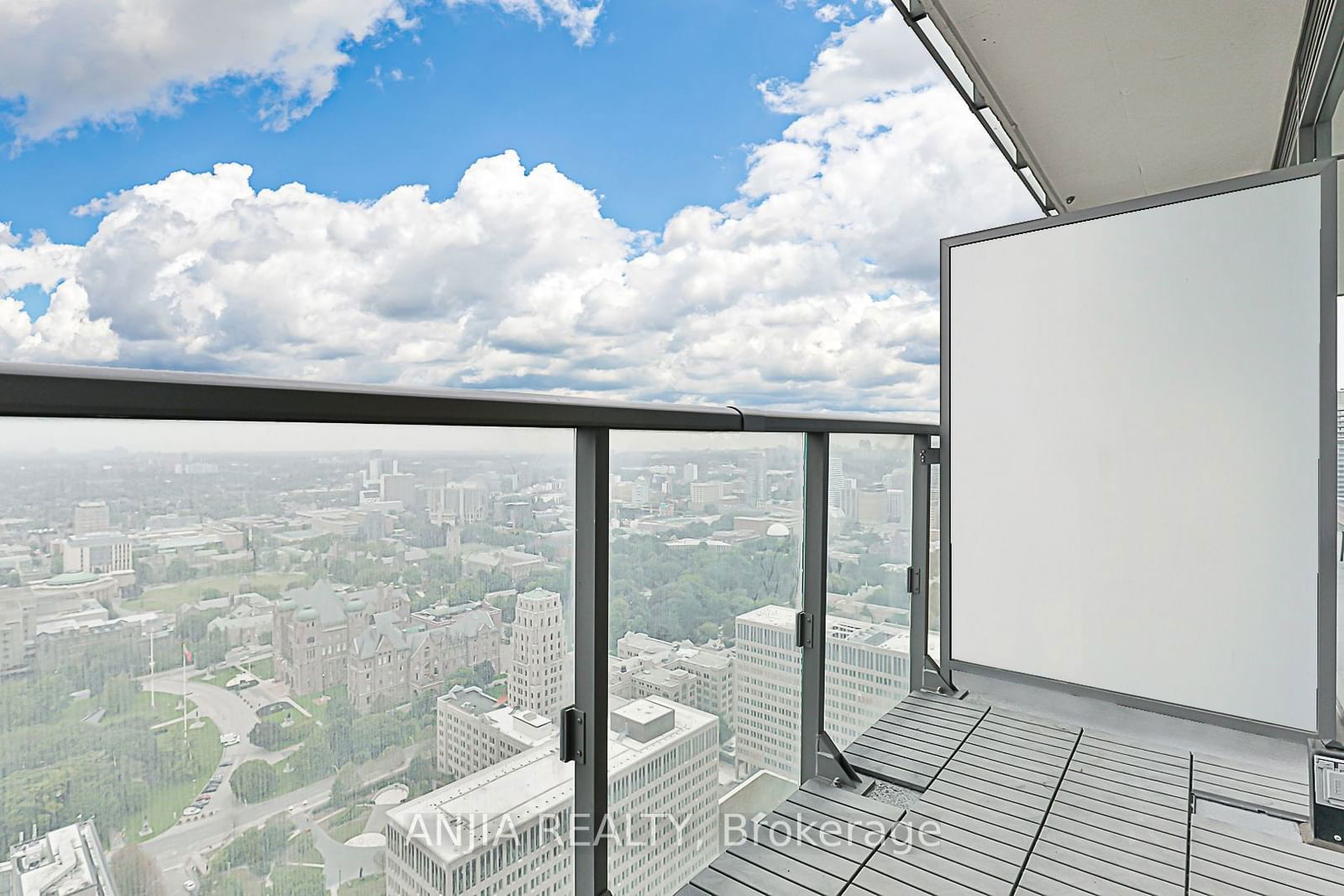 832 Bay St, unit 4202 for sale - image #27