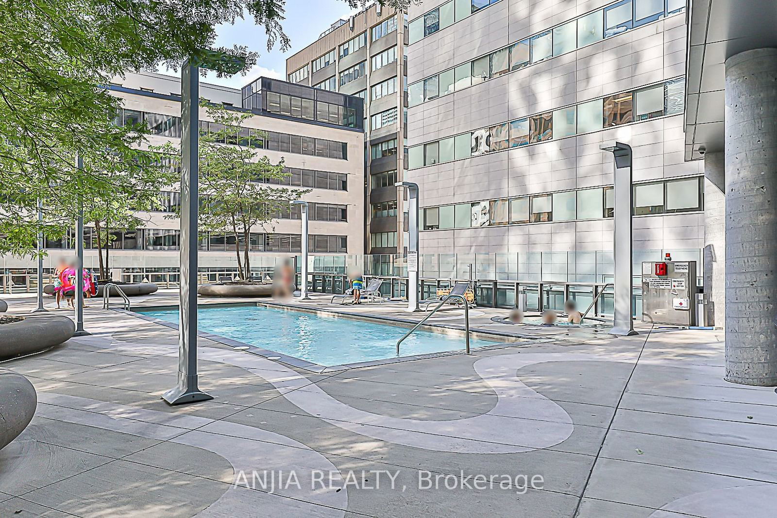 832 Bay St, unit 4202 for sale - image #40