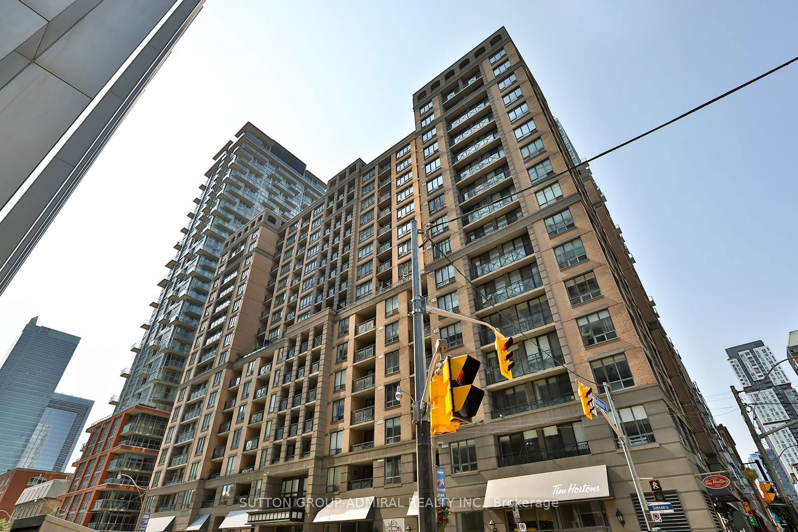 140 Simcoe St, unit PH14 for sale - image #1