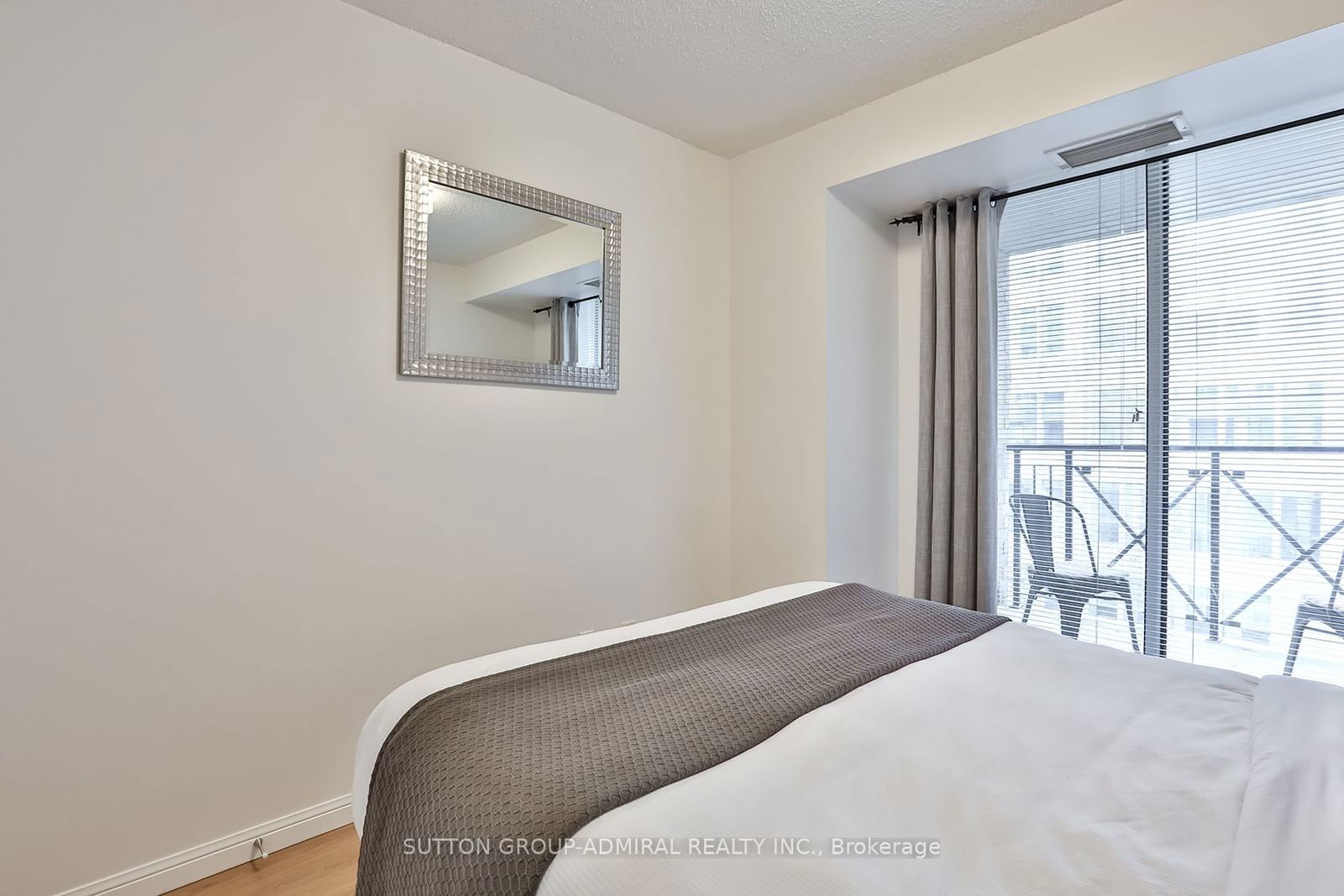 140 Simcoe St, unit PH14 for sale - image #22