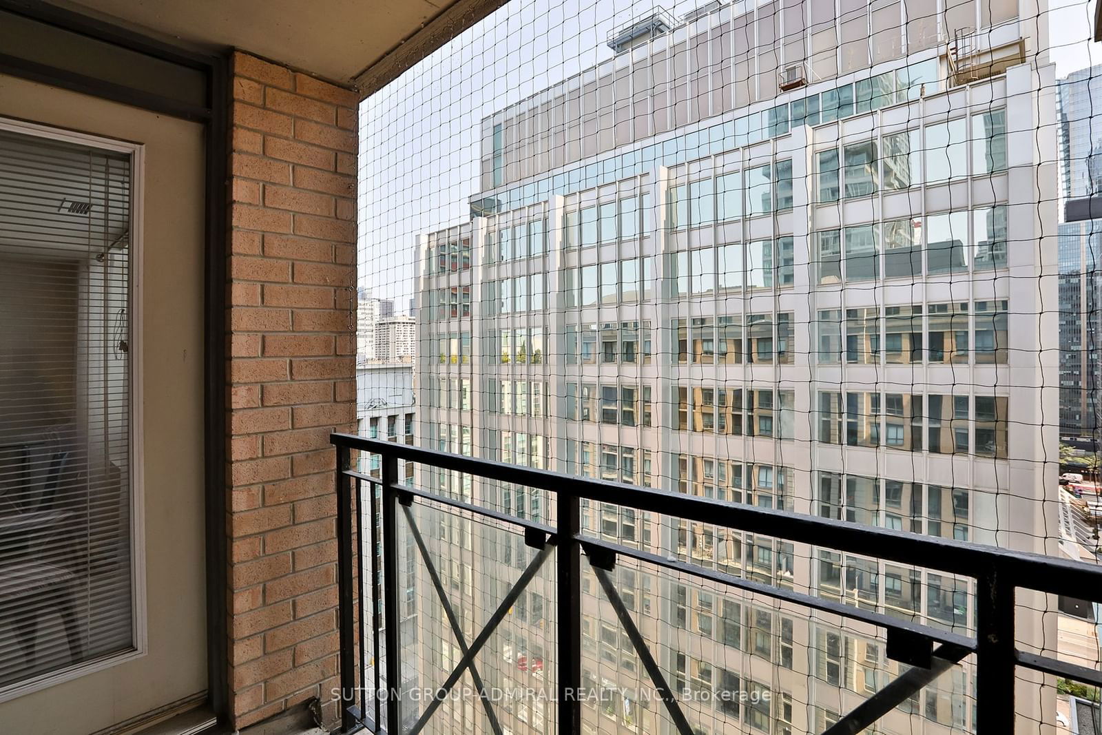 140 Simcoe St, unit PH14 for sale - image #29