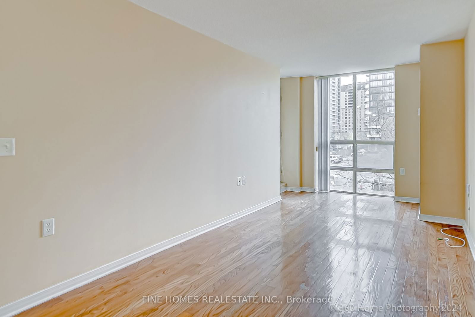 20 Olive Ave, unit 208 for rent