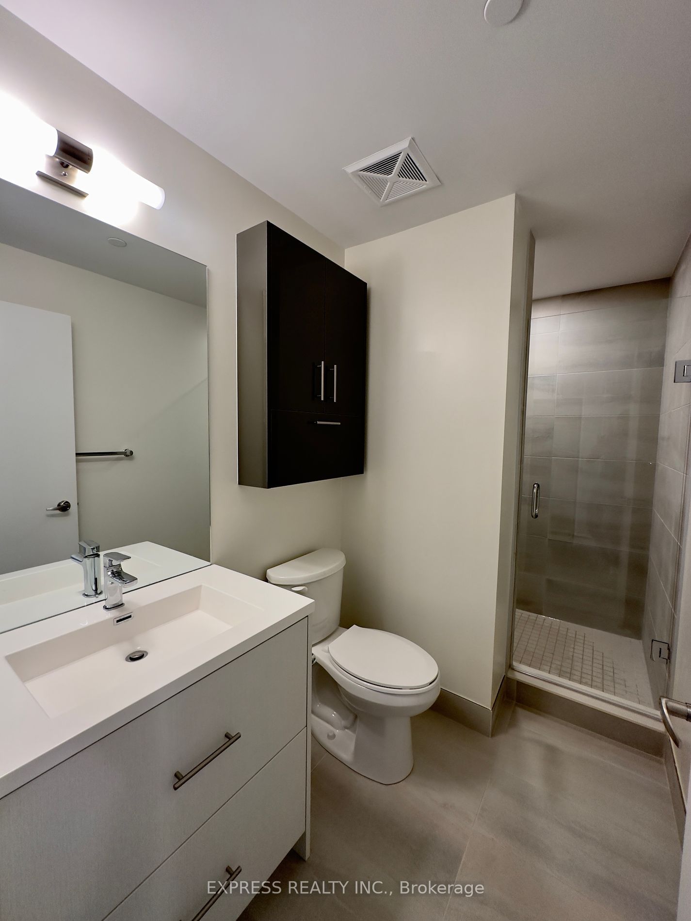 188 Fairview Mall Dr, unit 1216 for rent