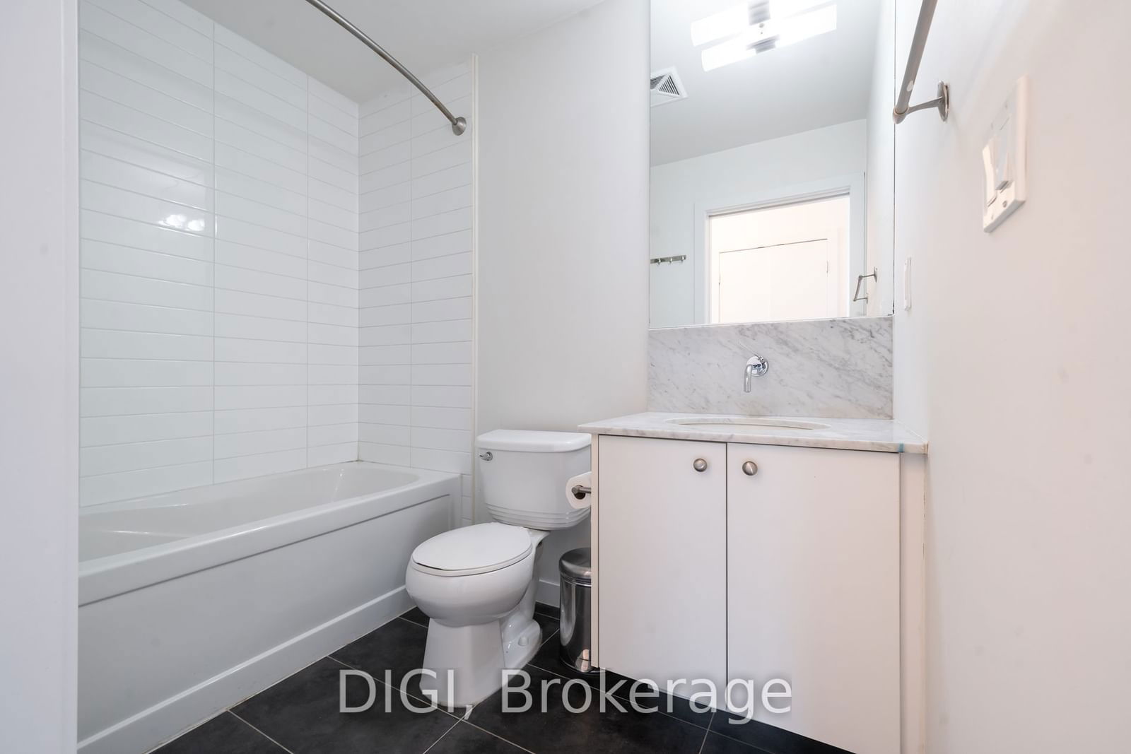 59 East Liberty St, unit 2302 for sale - image #11