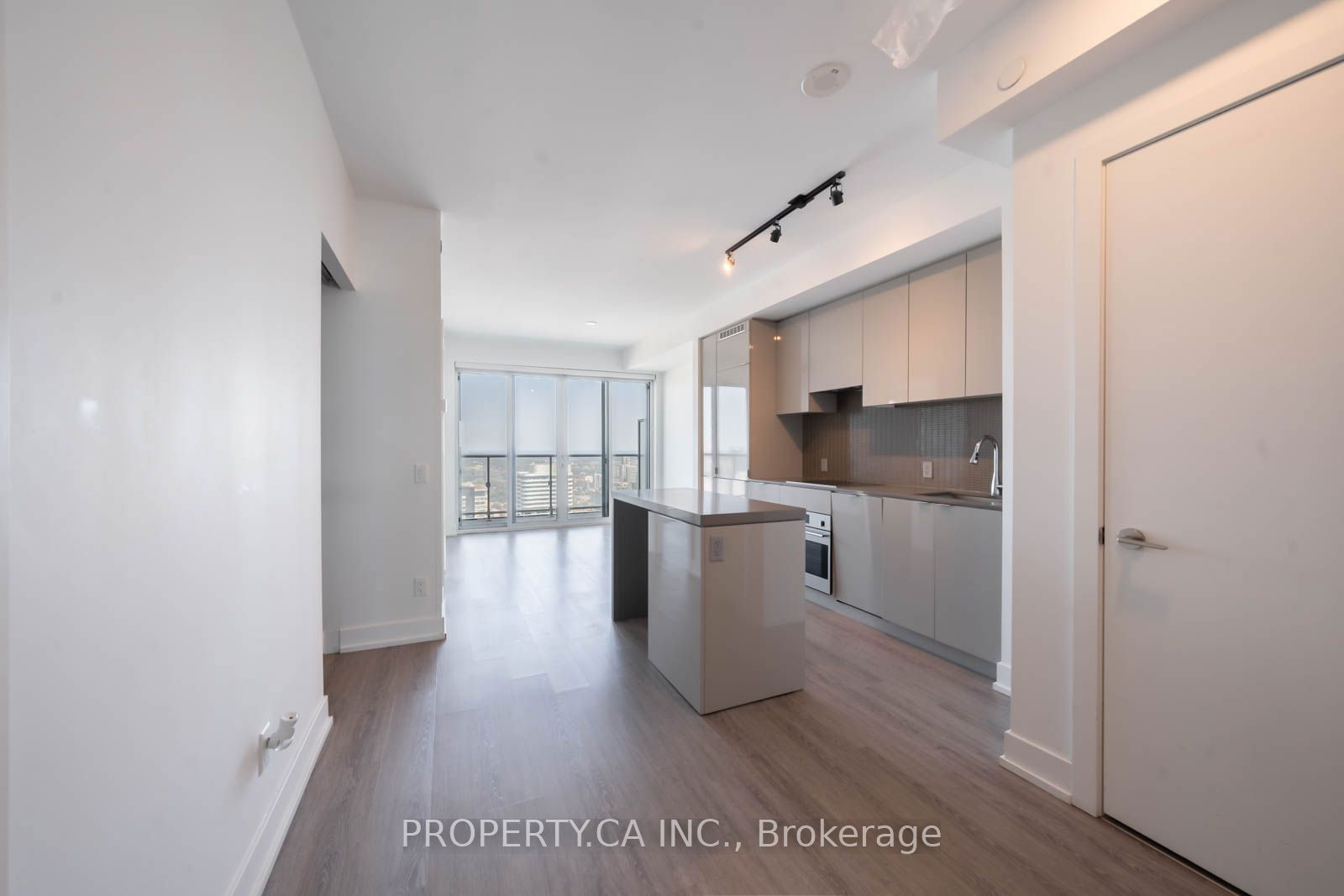 7 Grenville St E, unit 5206 for rent - image #2