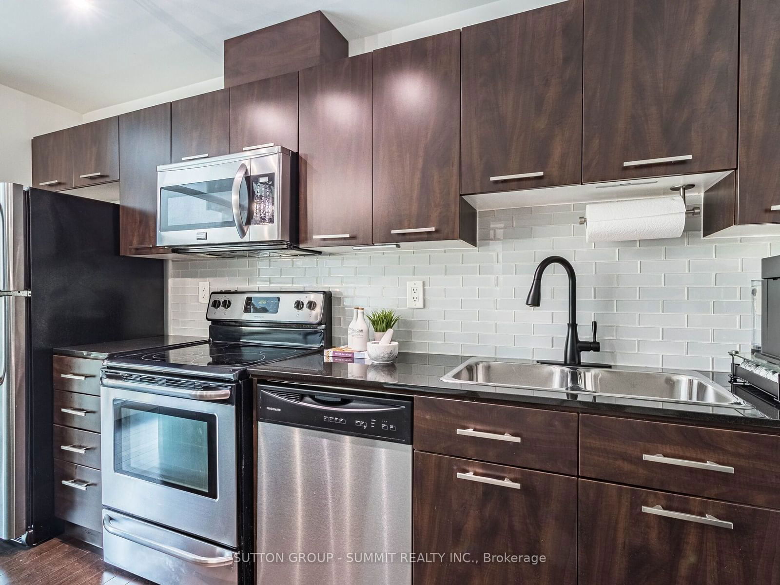 397 FRONT St W, unit 209 for sale - image #16