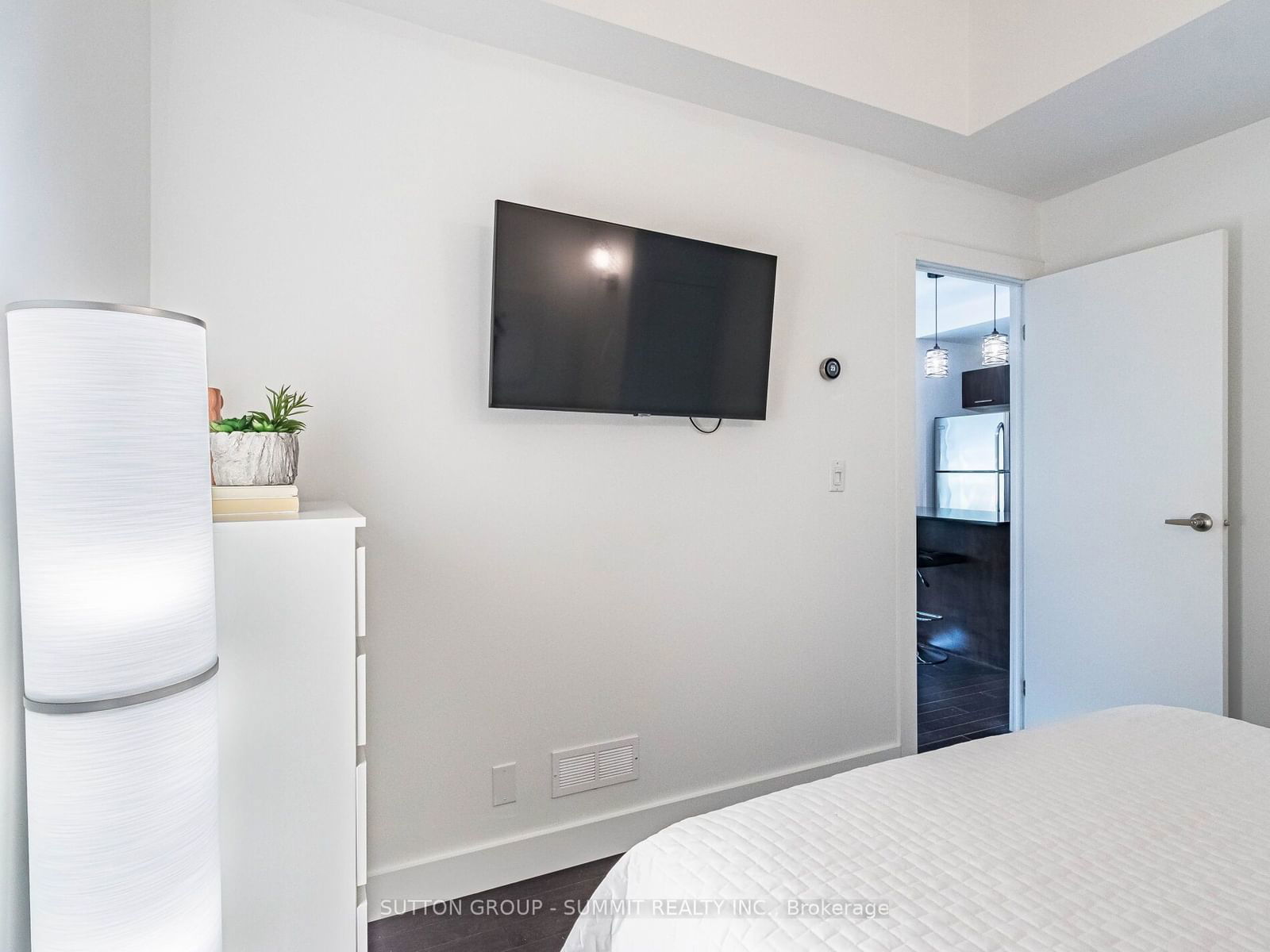 397 FRONT St W, unit 209 for sale - image #29