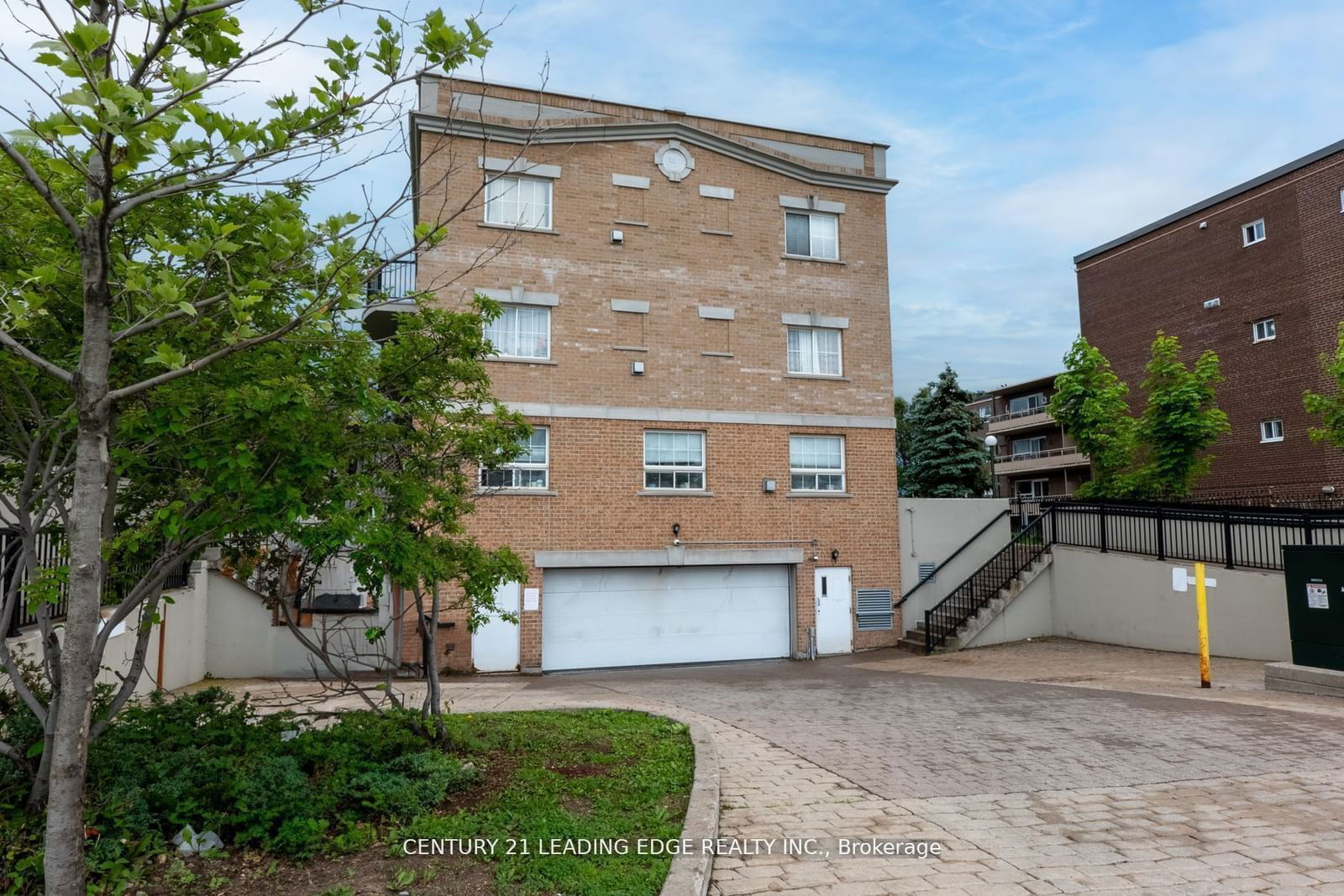 1785 Eglinton Ave E, unit 103 for sale