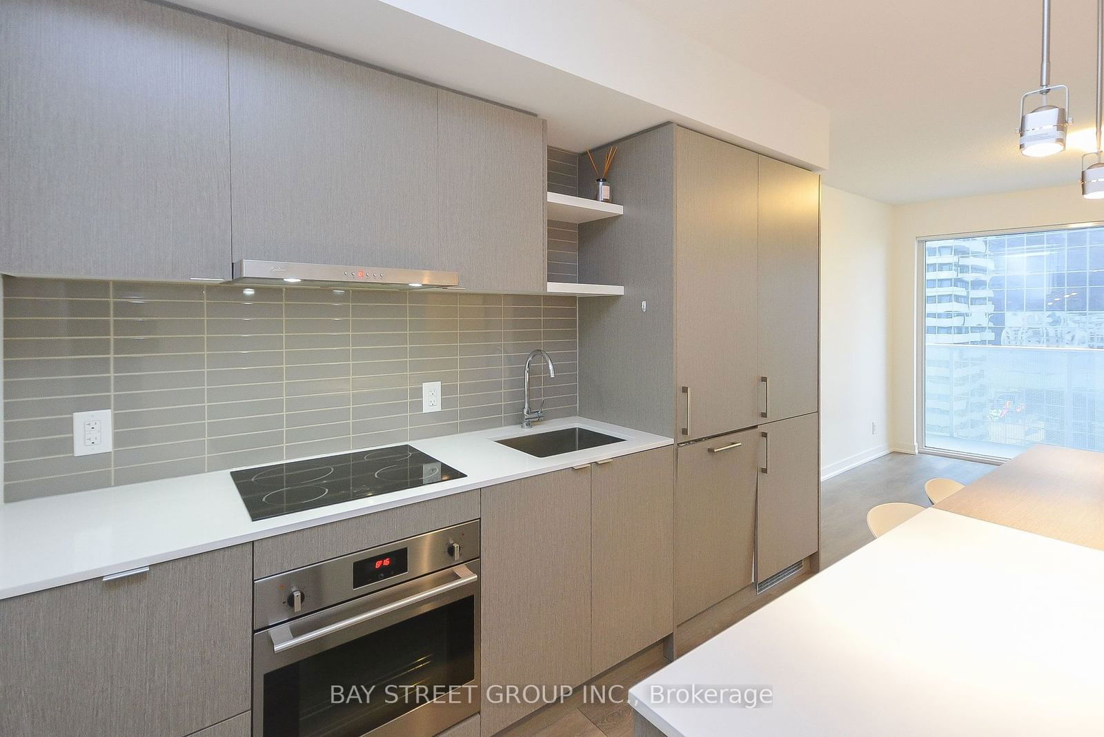 100 Harbour St, unit 2109 for rent - image #5