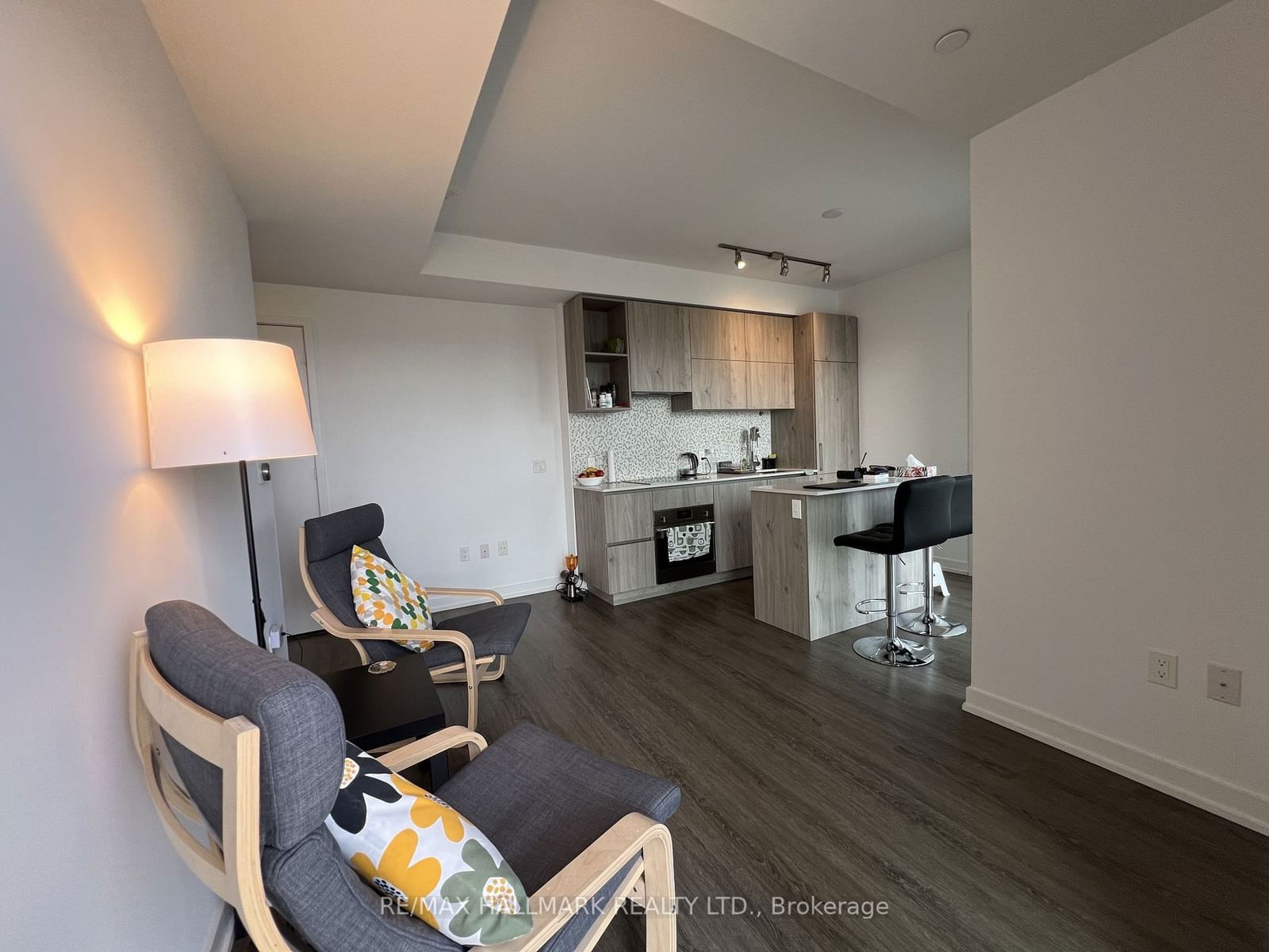 1 Yorkville Ave, unit 3708 for rent - image #4