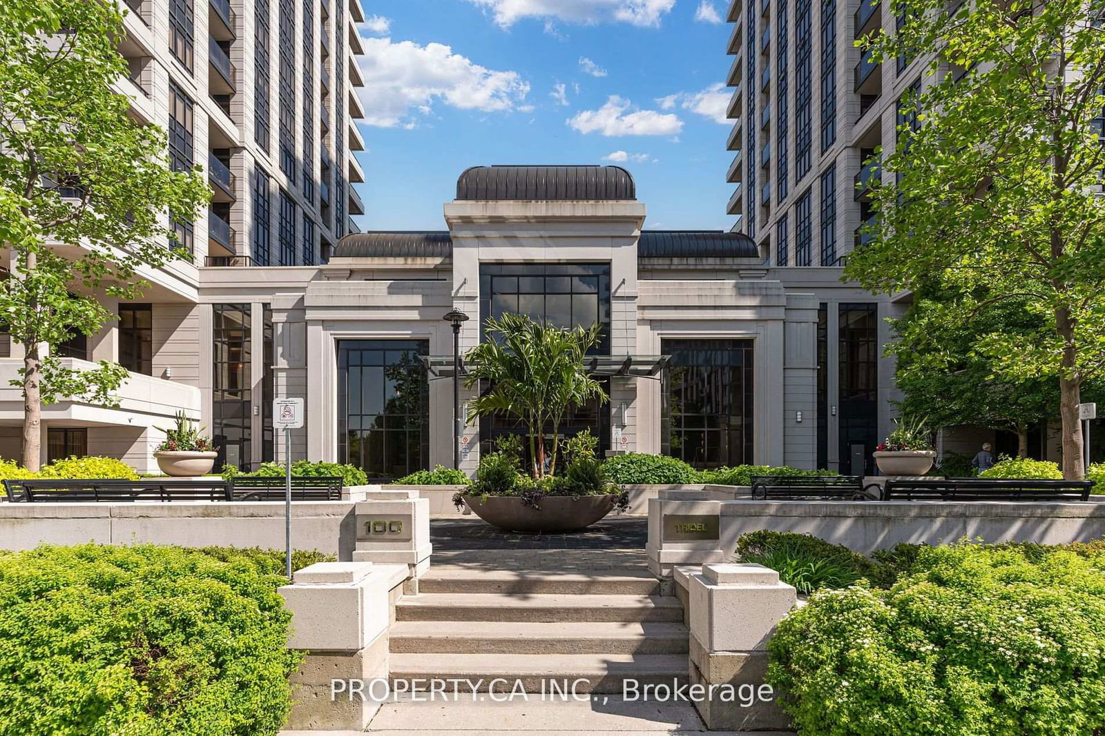 100 Harrison Gdns, unit 205 for sale - image #2