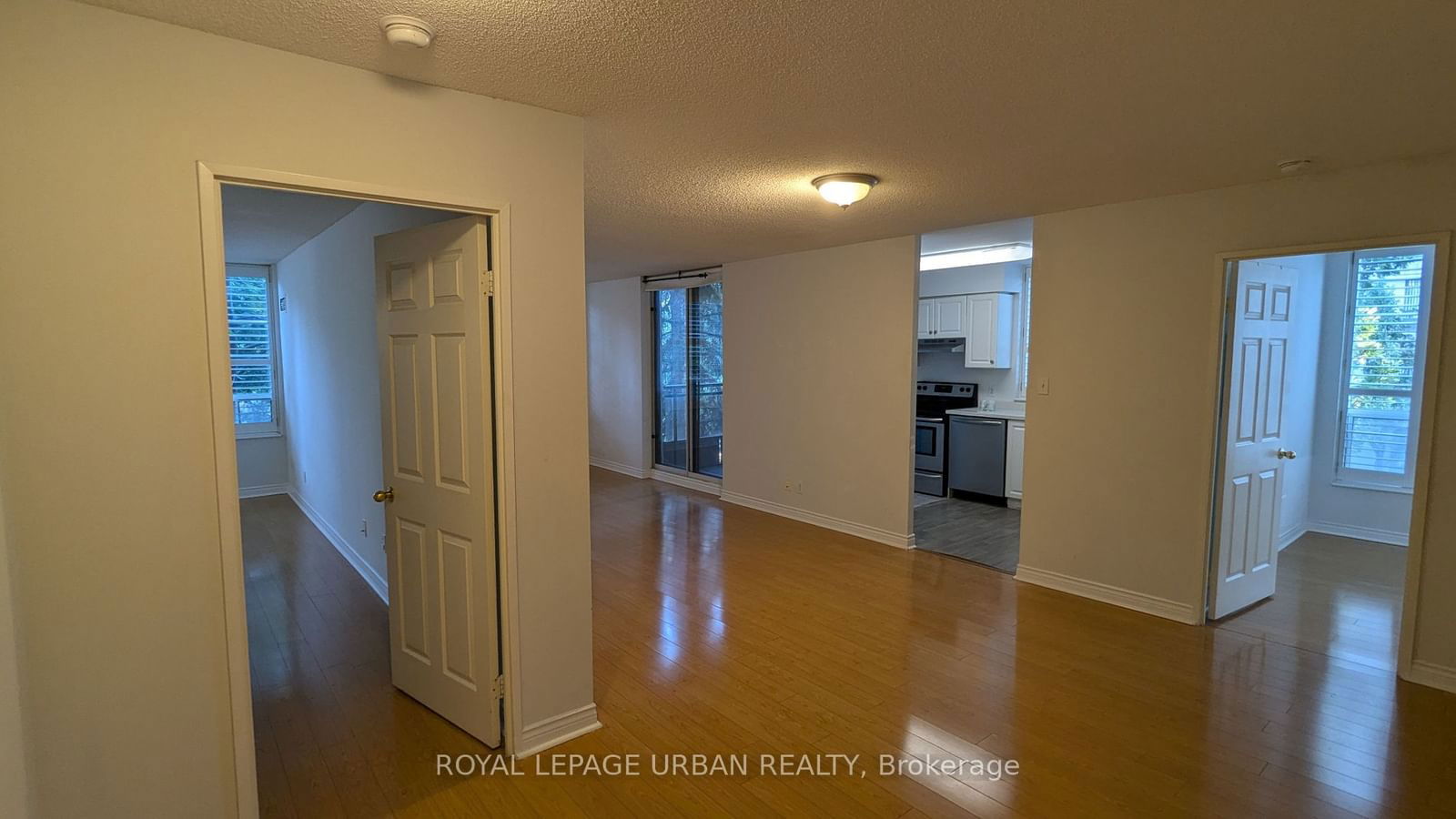 260 Doris Ave, unit 205 for rent - image #3