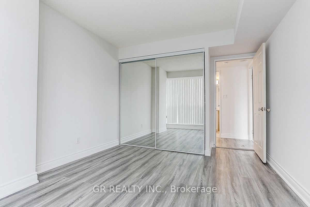 24 Wellesley St W, unit 2508 for sale - image #19