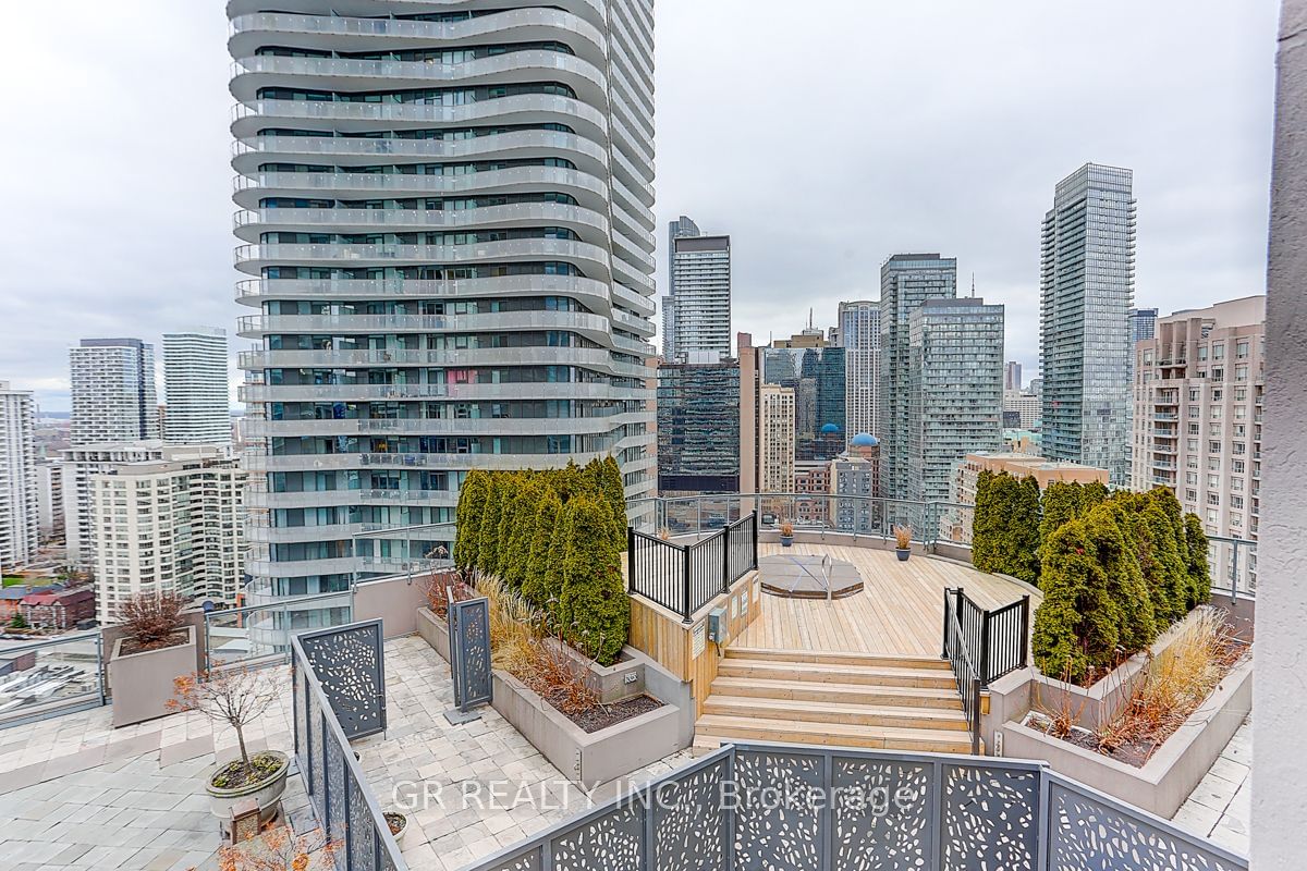 24 Wellesley St W, unit 2508 for sale - image #28