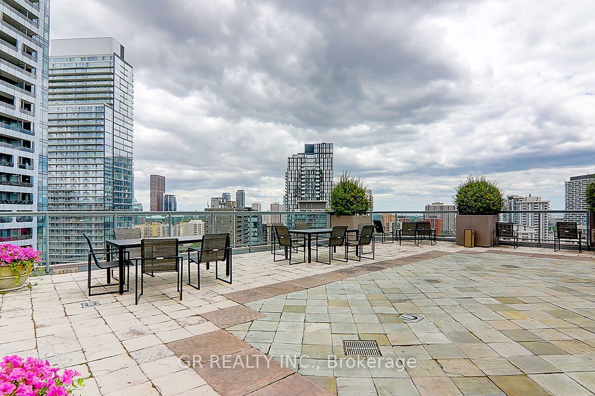 24 Wellesley St W, unit 2508 for sale - image #36