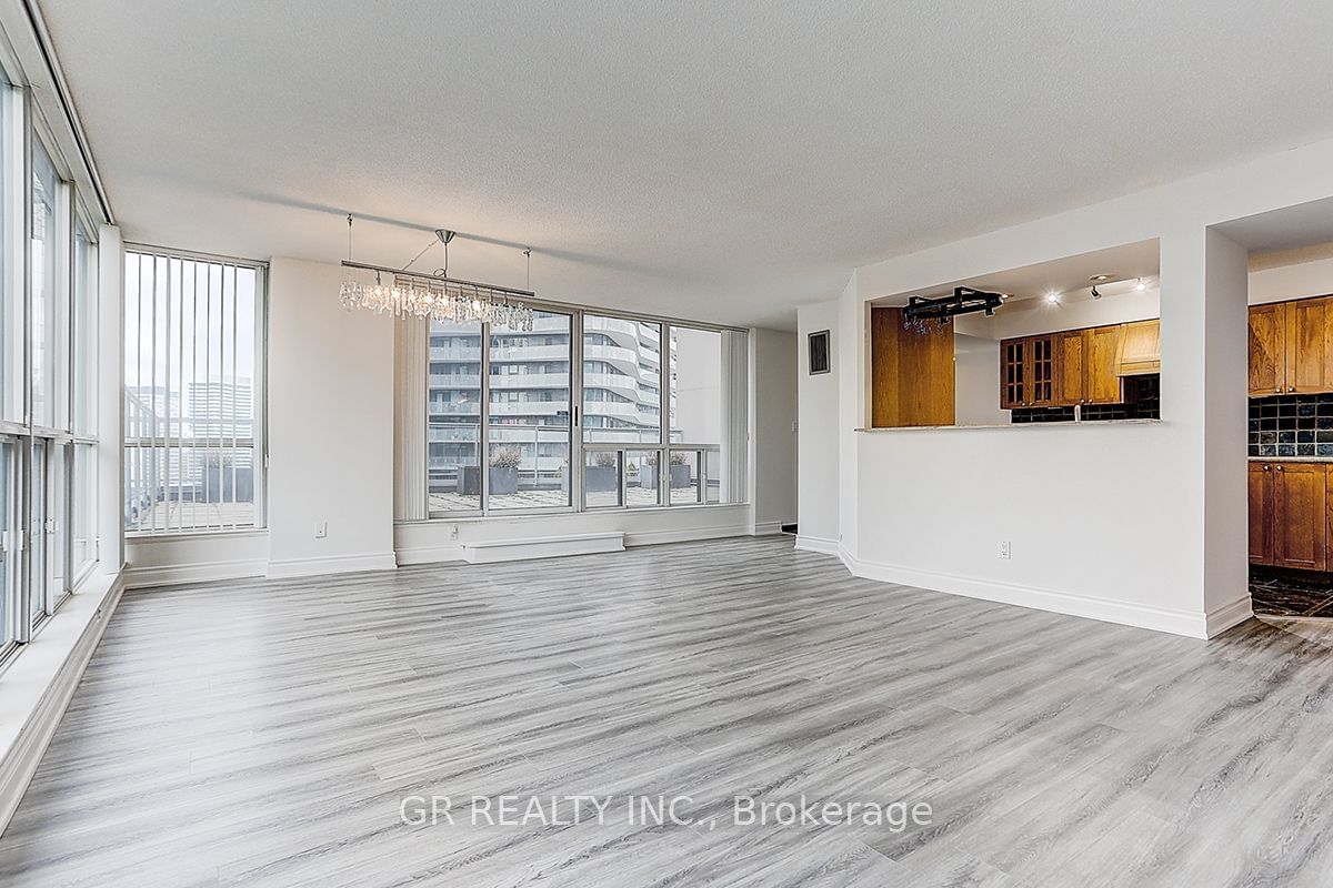 24 Wellesley St W, unit 2508 for sale