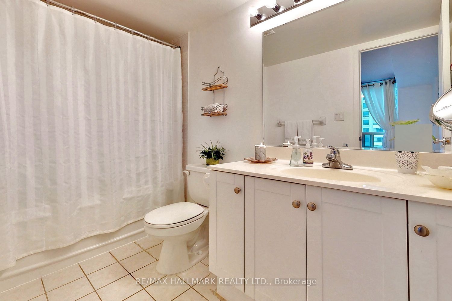 8 Rean Dr, unit 1806 for sale - image #20