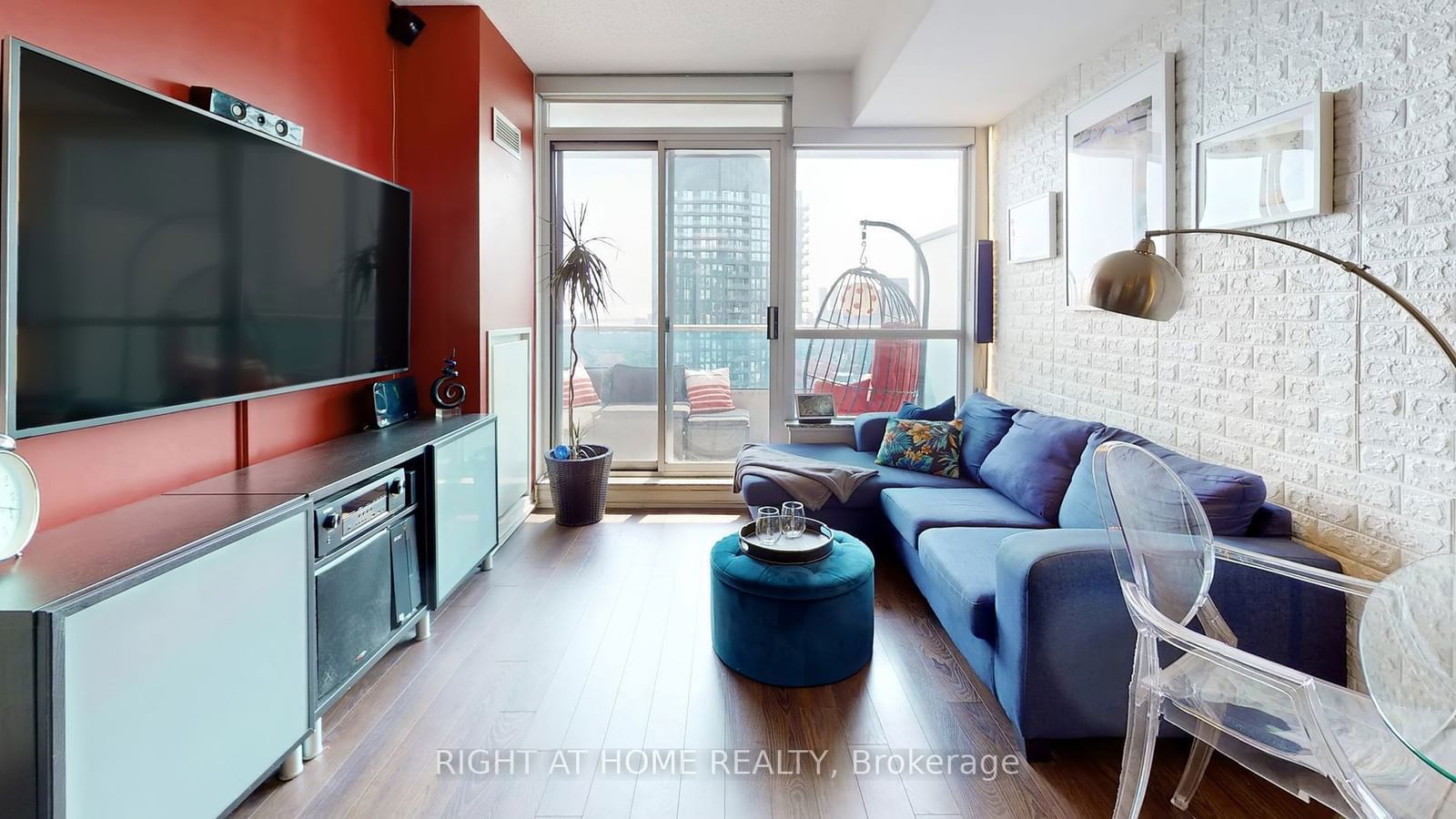 500 Sherbourne St, unit 2604 for sale - image #11