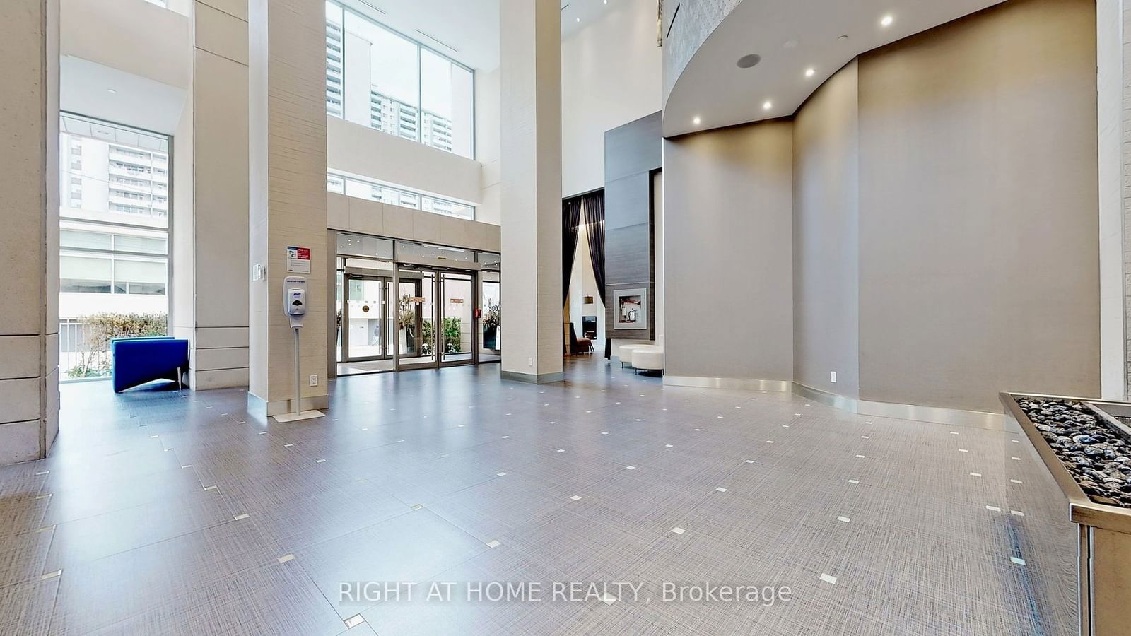 500 Sherbourne St, unit 2604 for sale - image #36