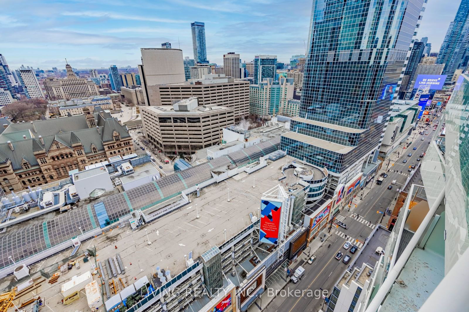 197 Yonge St, unit 2209 for sale