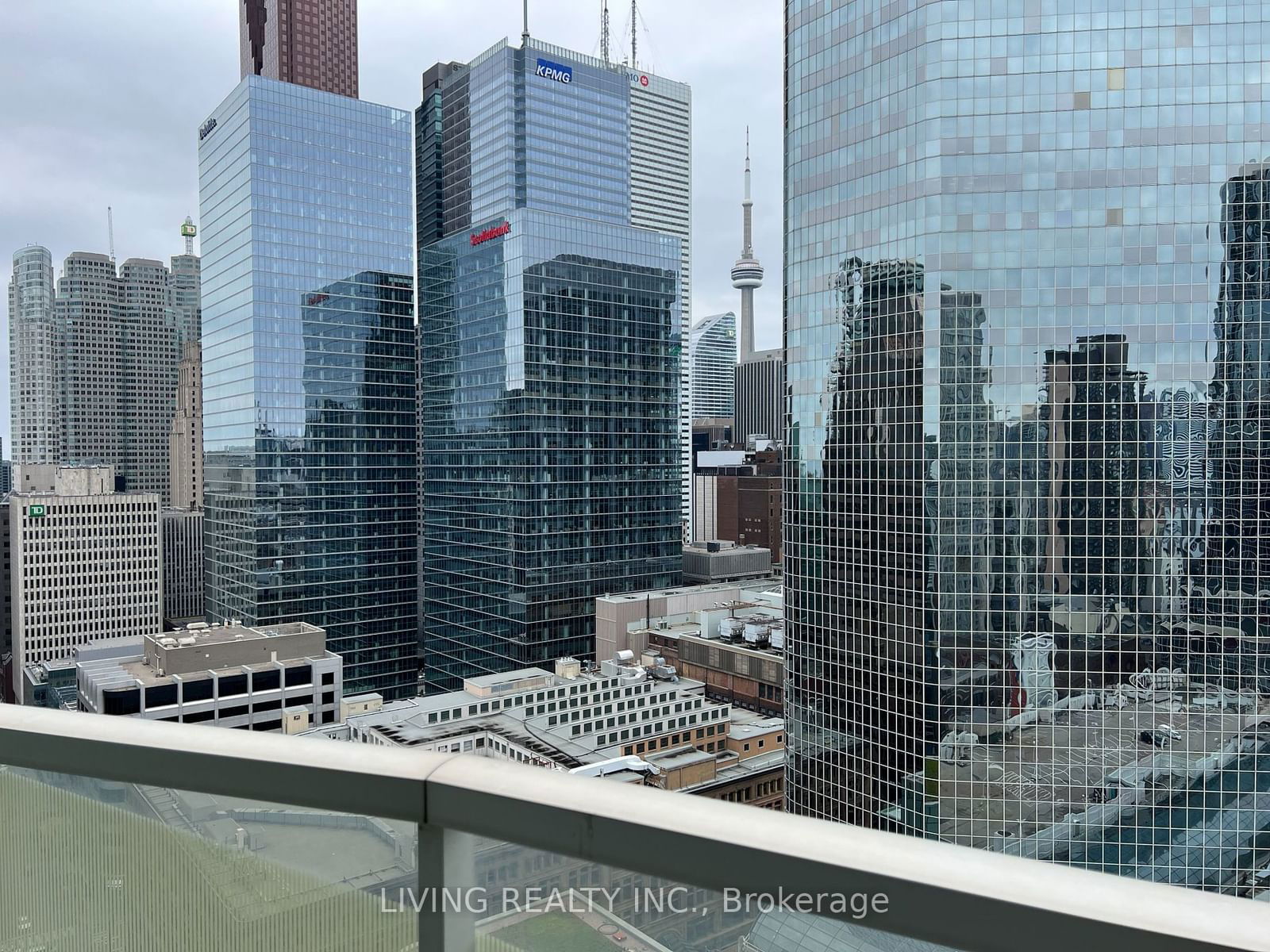 197 Yonge St, unit 2209 for sale