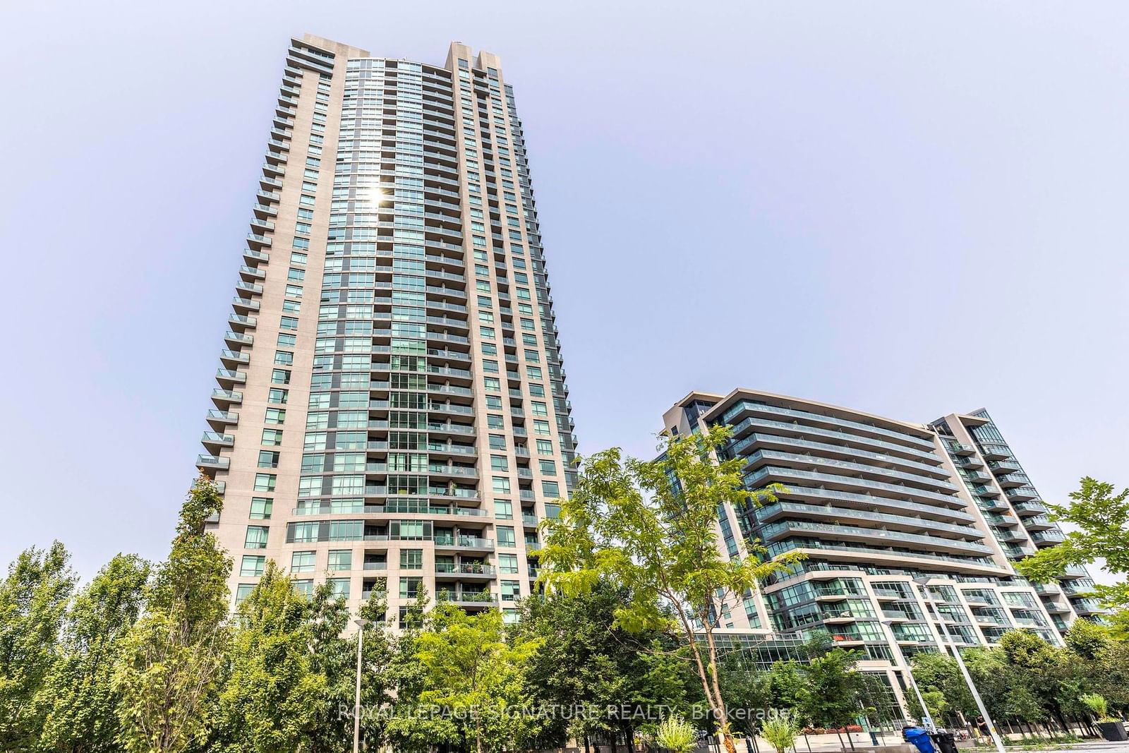 215 Fort York Blvd, unit 3412 for rent - image #2