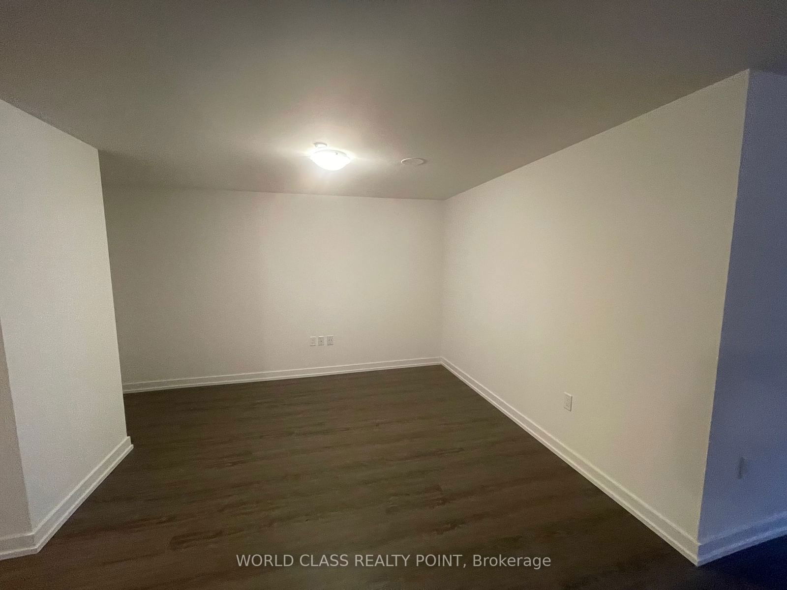 1 Yorkville Ave, unit 302 for rent