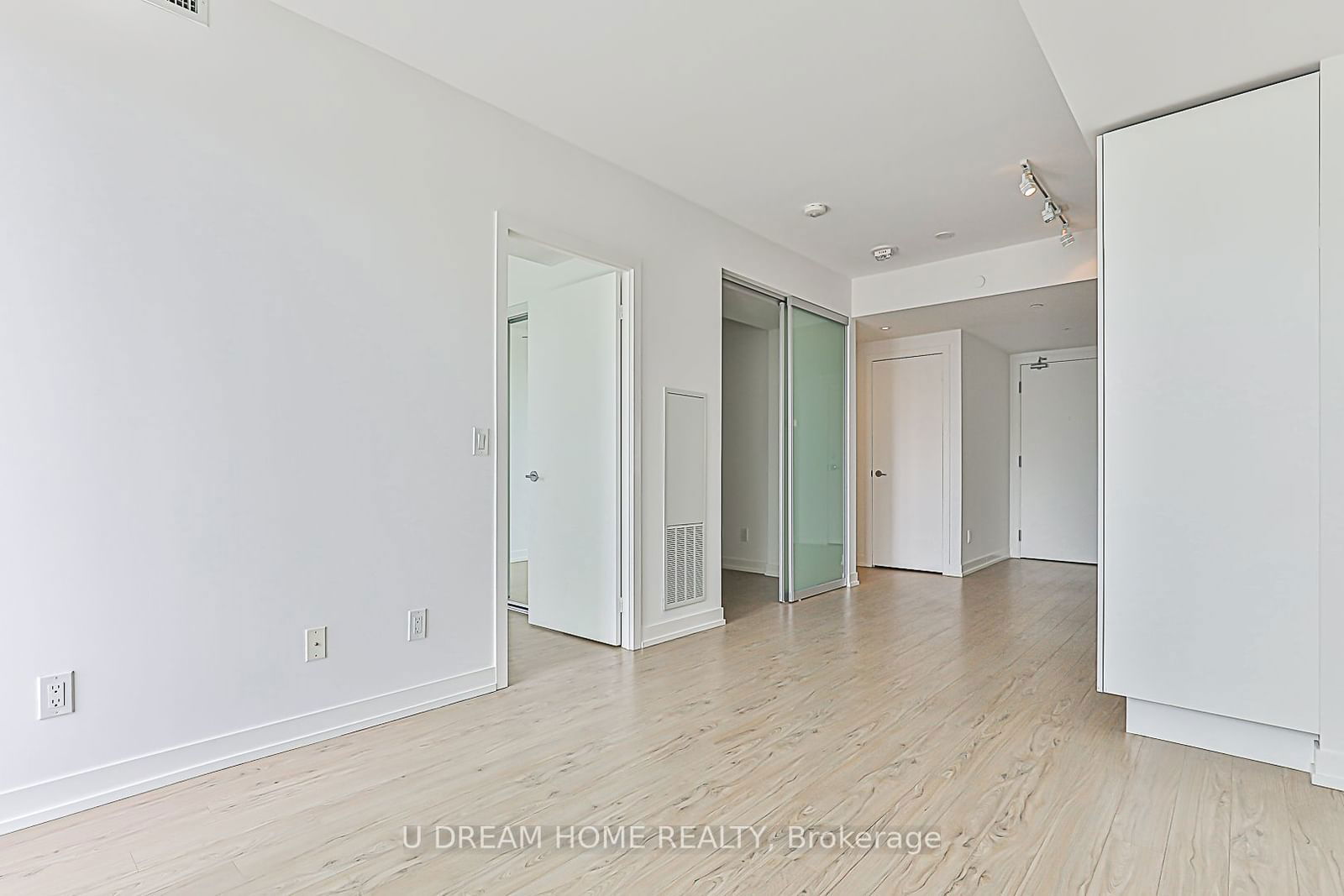 85 Wood St, unit 2918 for sale - image #18