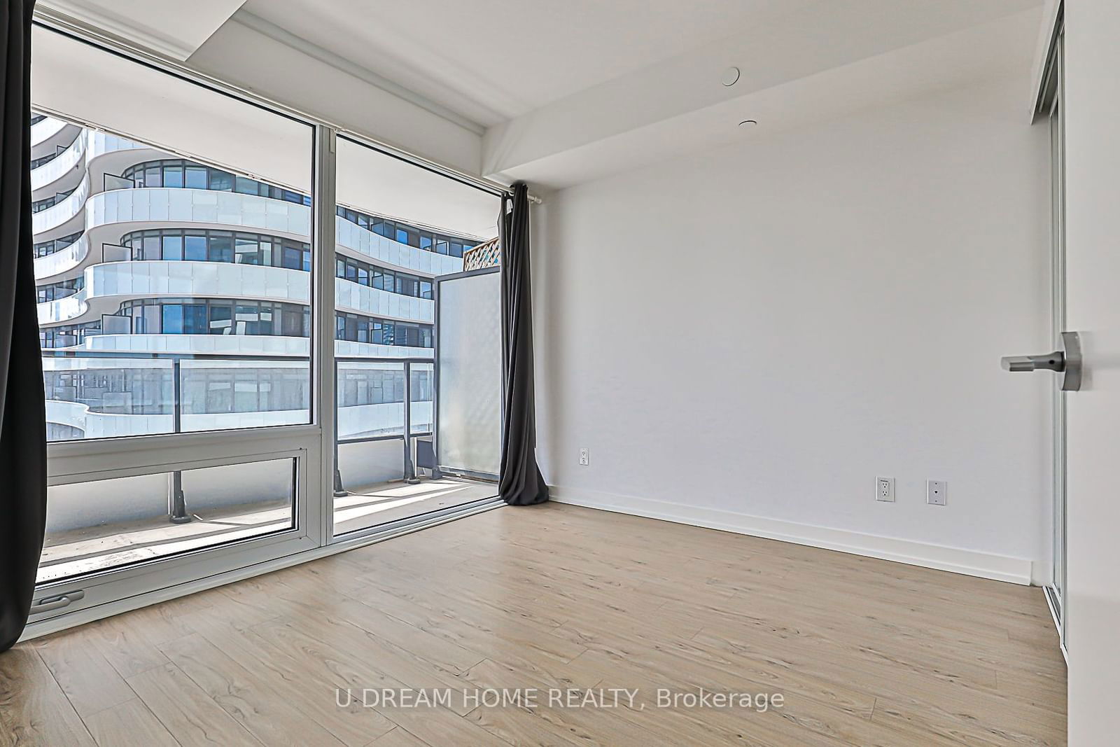 85 Wood St, unit 2918 for sale - image #24