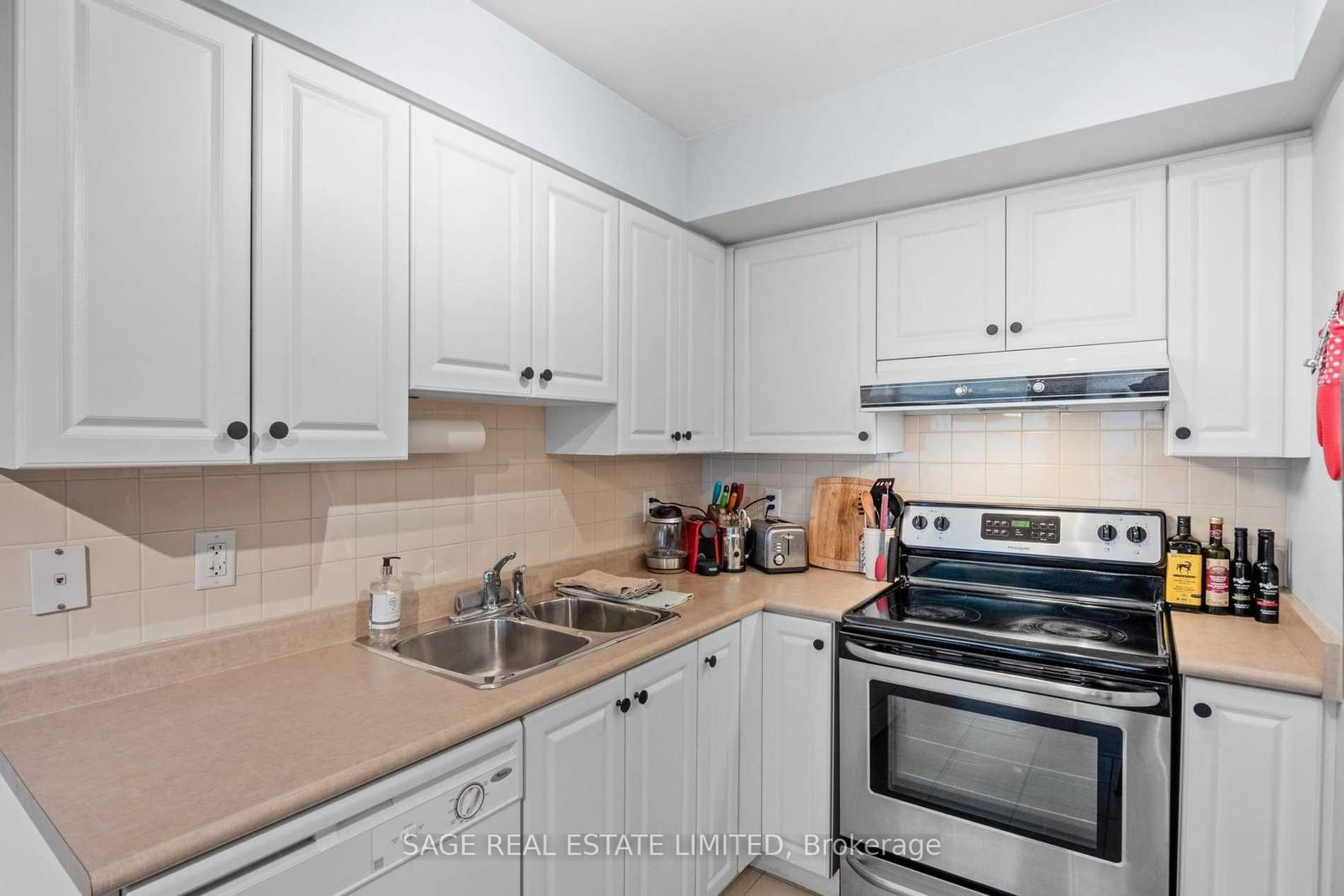 230 King St E, unit 504 for rent - image #11