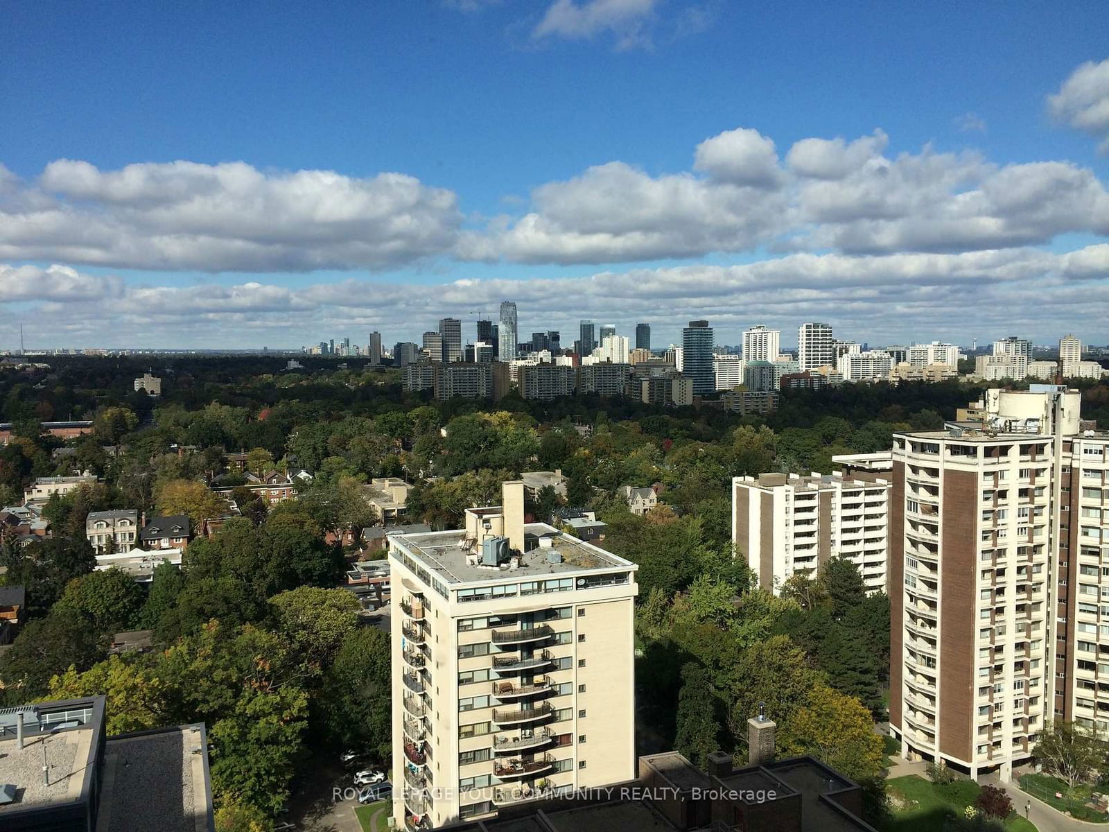 111 St Clair Ave W, unit 1705 for rent - image #8