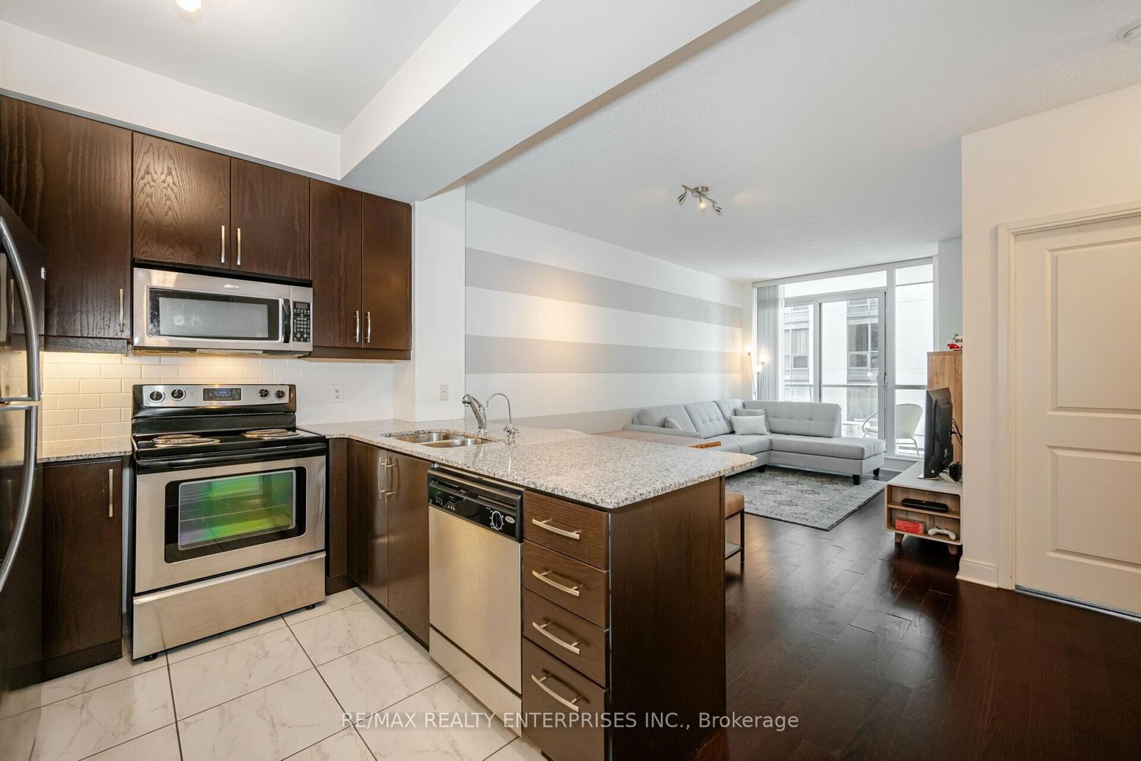 38 The Esplanade, unit 1404 for sale