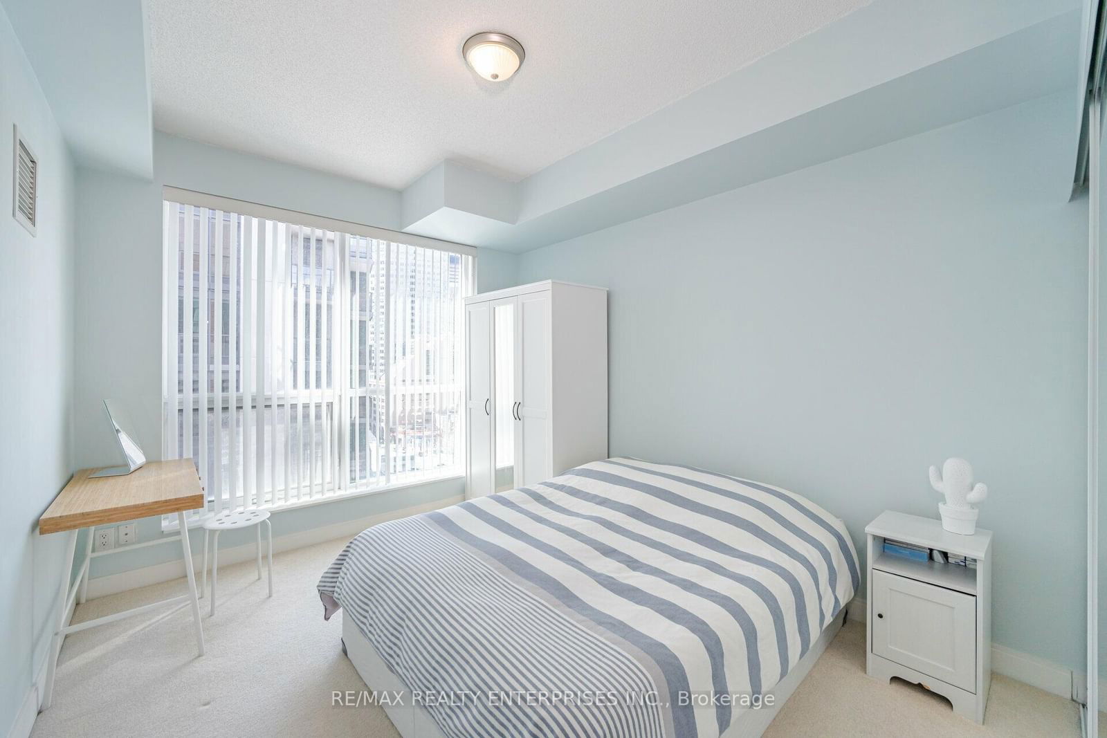 38 The Esplanade, unit 1404 for sale