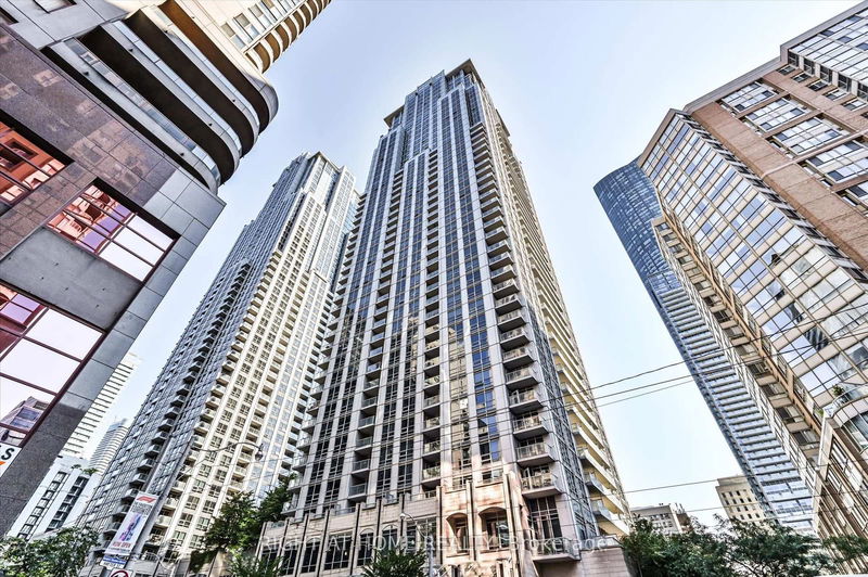 761 Bay St, unit 201 for sale - image #1